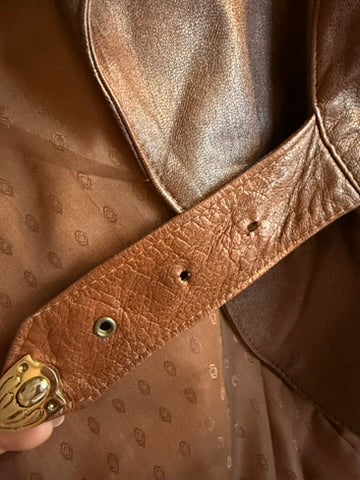 90s Brown Cropped Leather Biker Jacket with Western Buckle Belt - Size XS-S