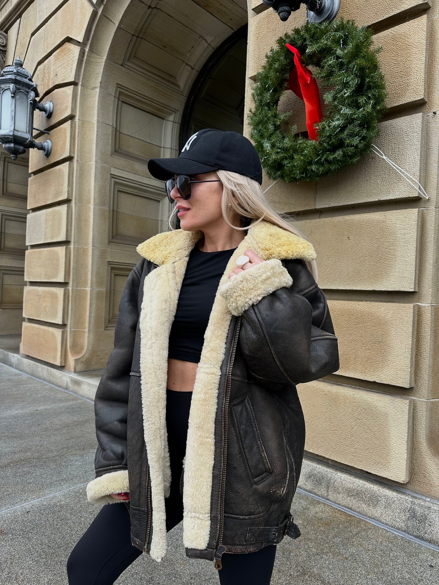 Vintage Shearling Leather Bomber Jacket – XL Men’s Pilot Style, Wool Lined Aviator Coat