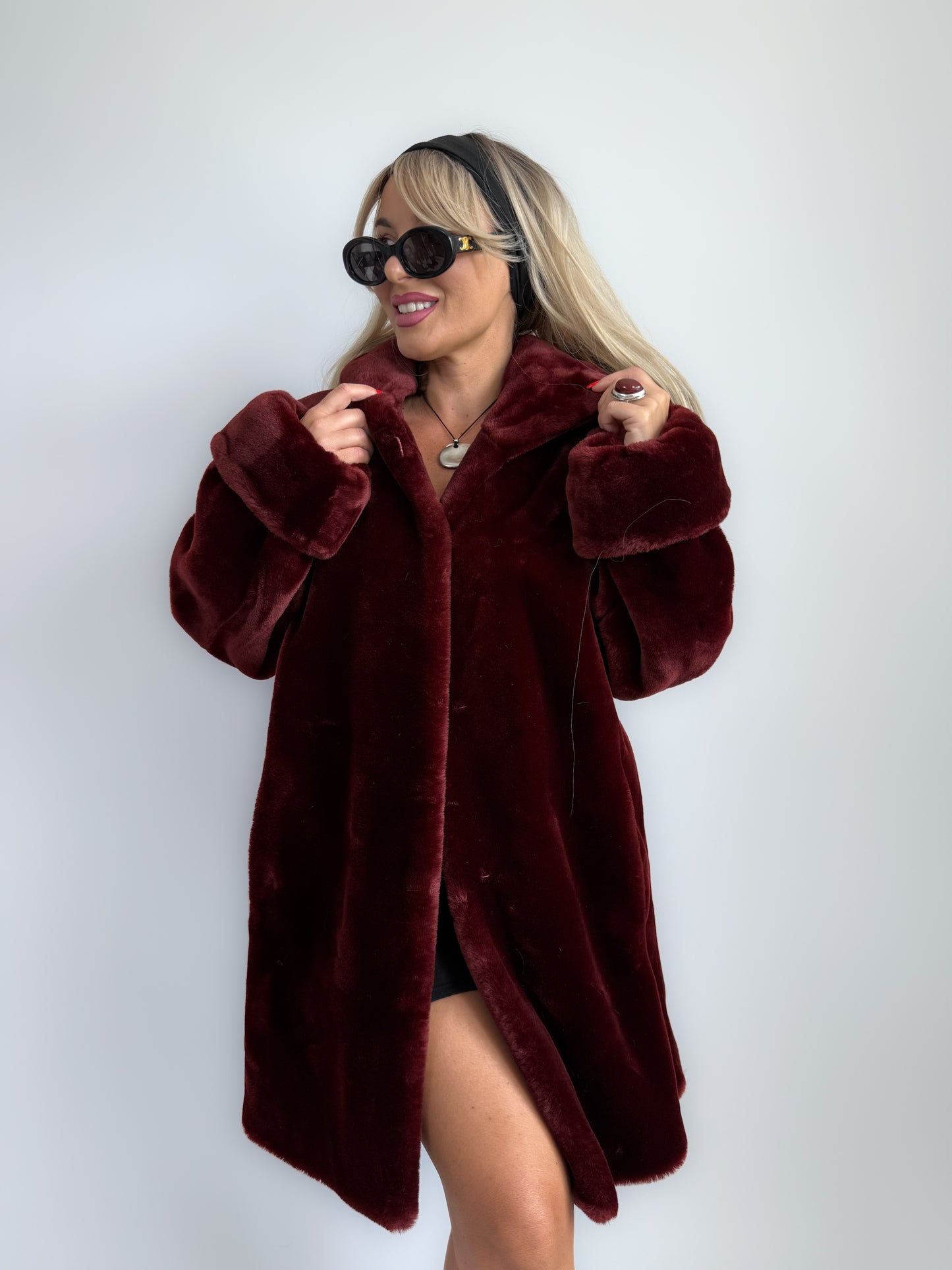 Vintage Burgundy Faux Fur Hooded Winter Coat – 90s Y2K Style Jacket S-L