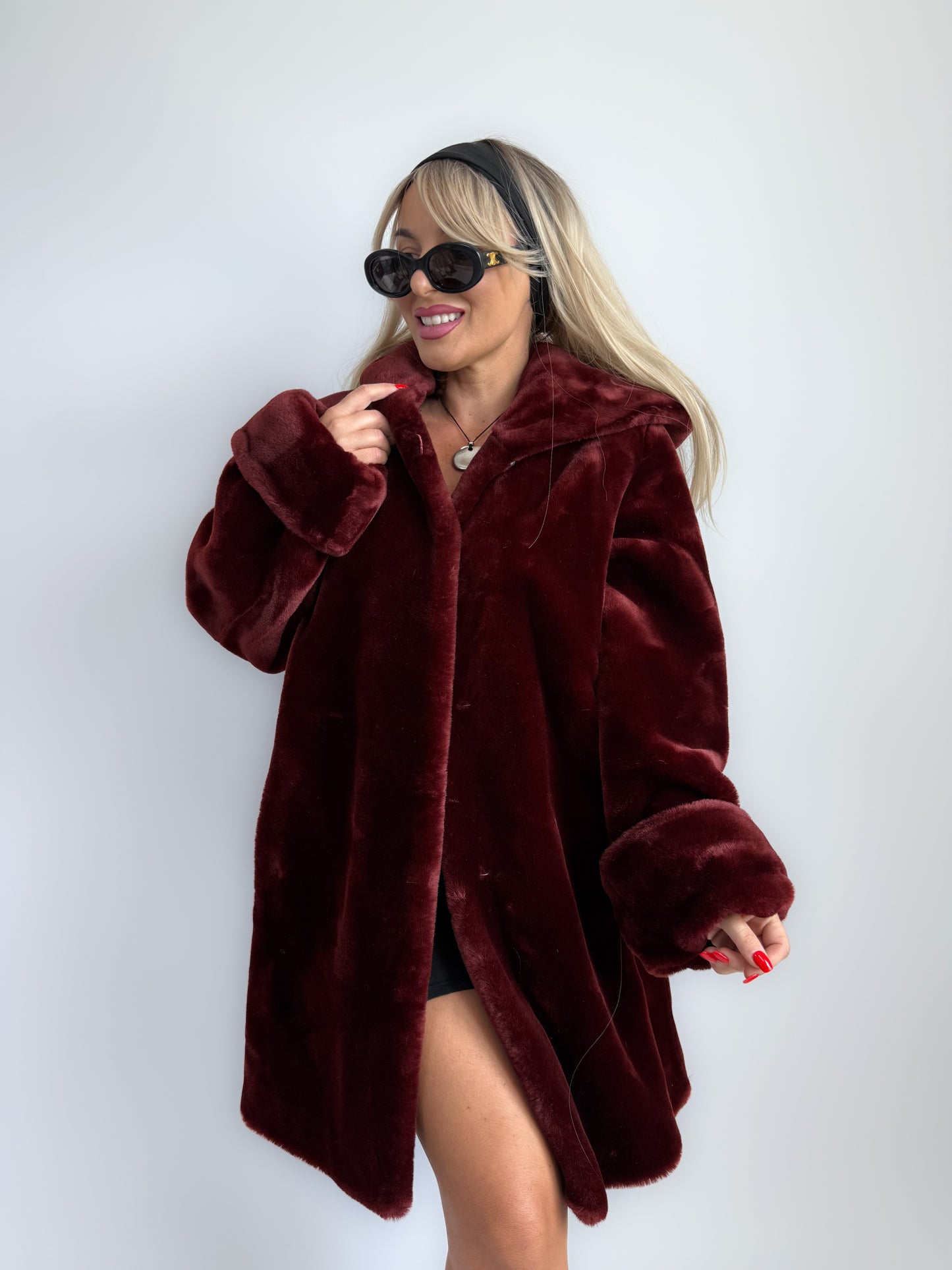 Vintage Burgundy Faux Fur Hooded Winter Coat – 90s Y2K Style Jacket S-L