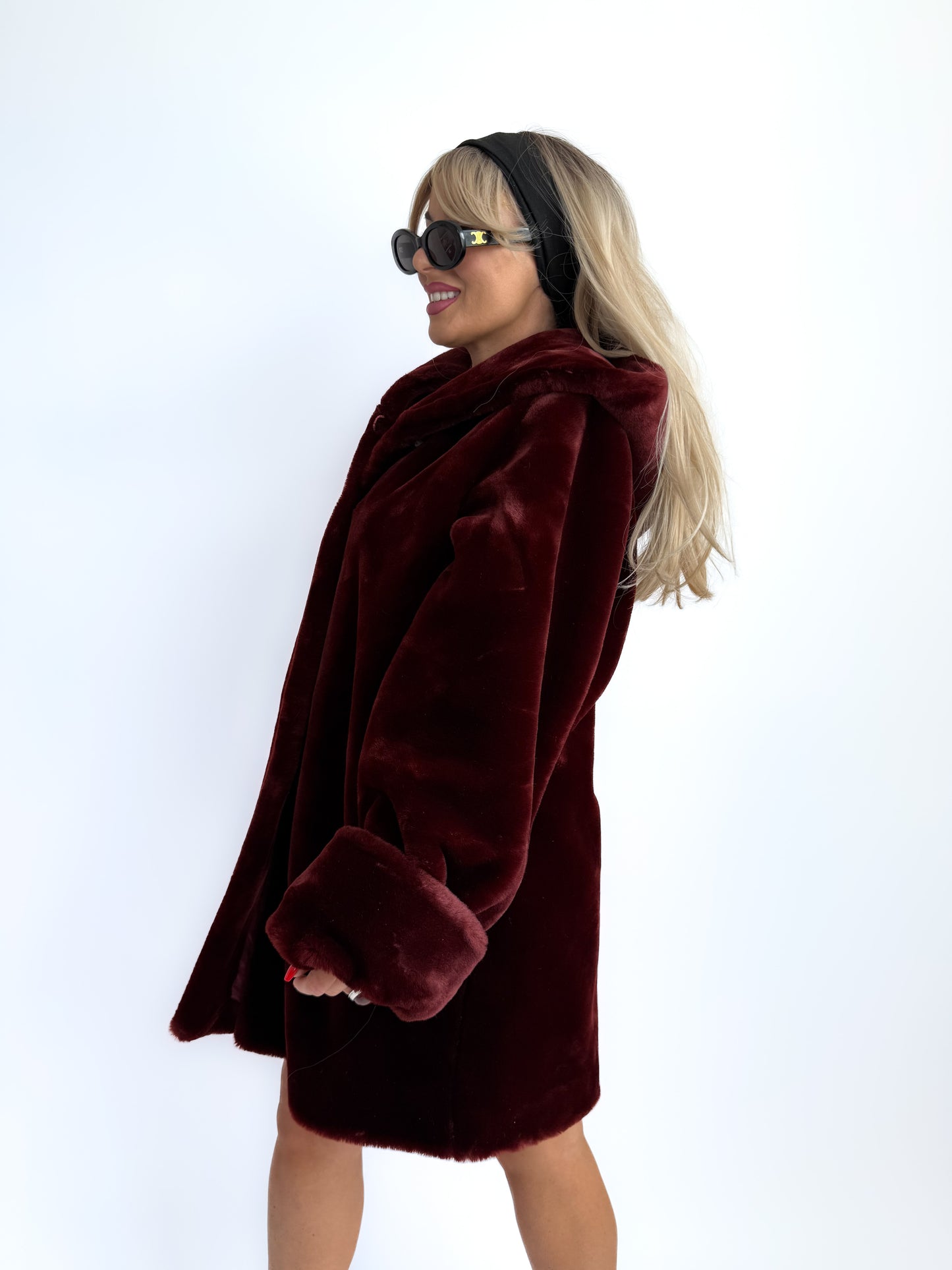 Vintage Burgundy Faux Fur Hooded Winter Coat – 90s Y2K Style Jacket S-L