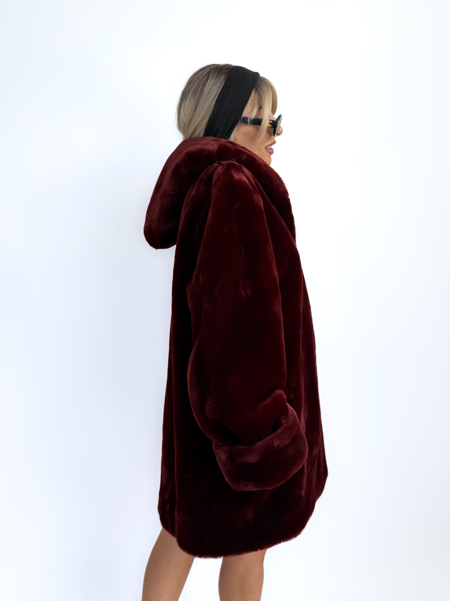 Vintage Burgundy Faux Fur Hooded Winter Coat – 90s Y2K Style Jacket S-L
