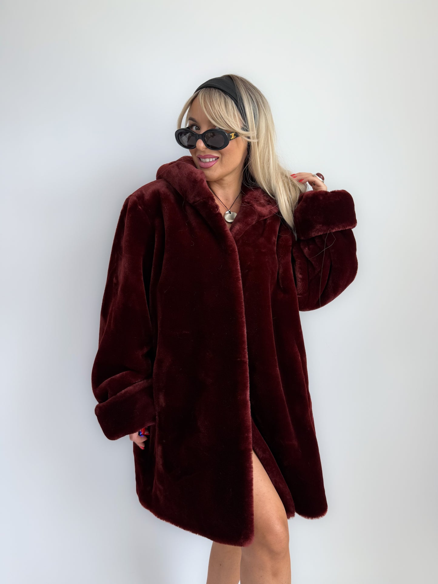 Vintage Burgundy Faux Fur Hooded Winter Coat – 90s Y2K Style Jacket S-L