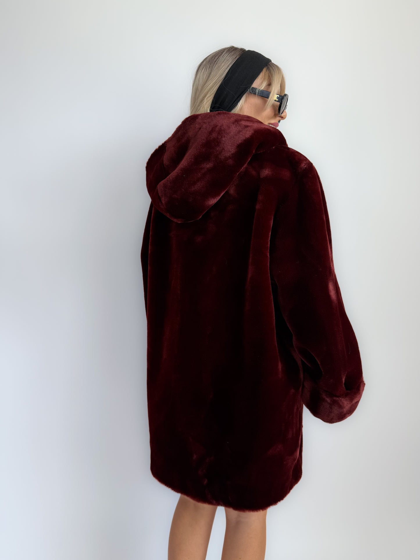 Vintage Burgundy Faux Fur Hooded Winter Coat – 90s Y2K Style Jacket S-L