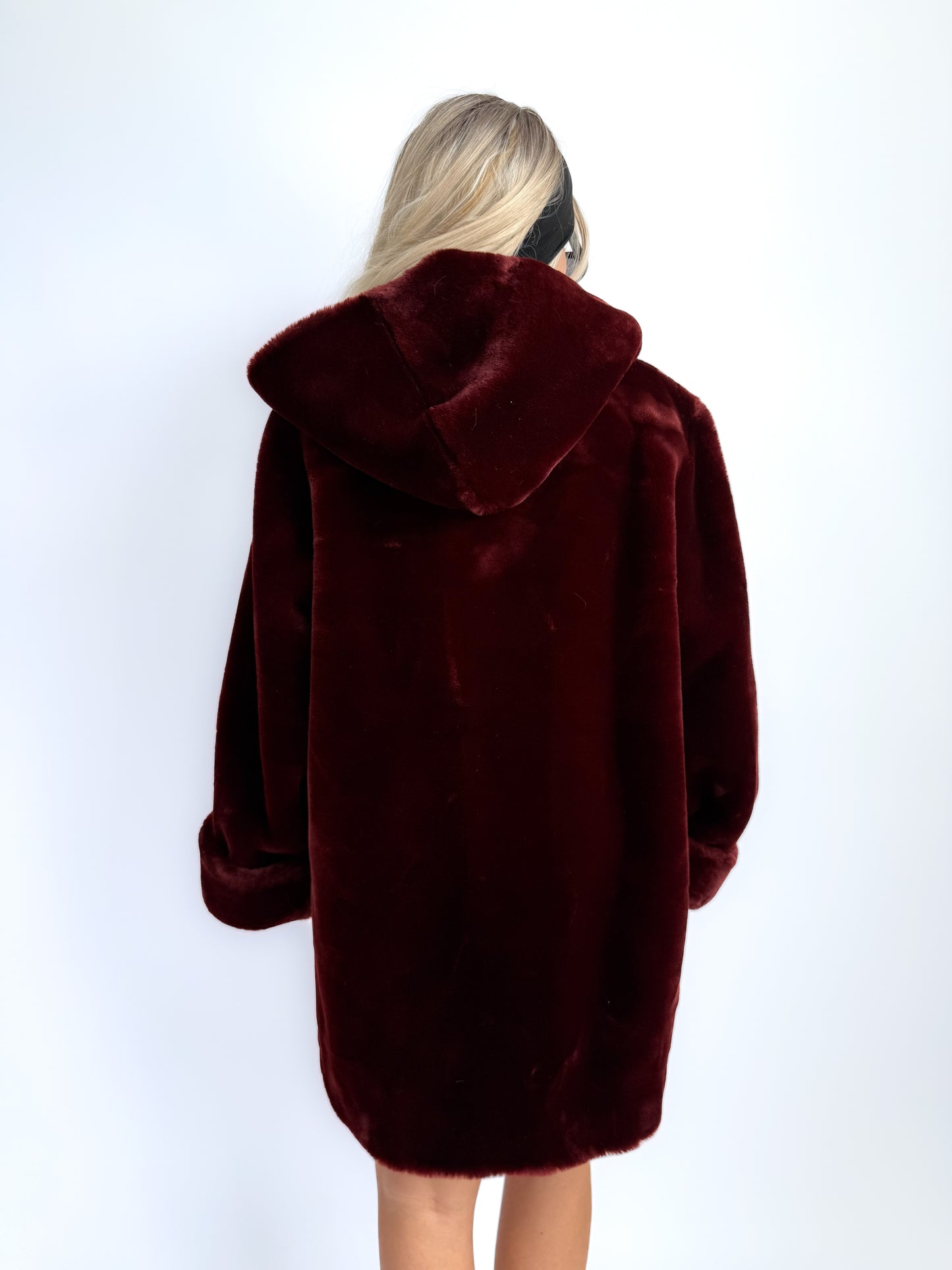 Vintage Burgundy Faux Fur Hooded Winter Coat – 90s Y2K Style Jacket S-L