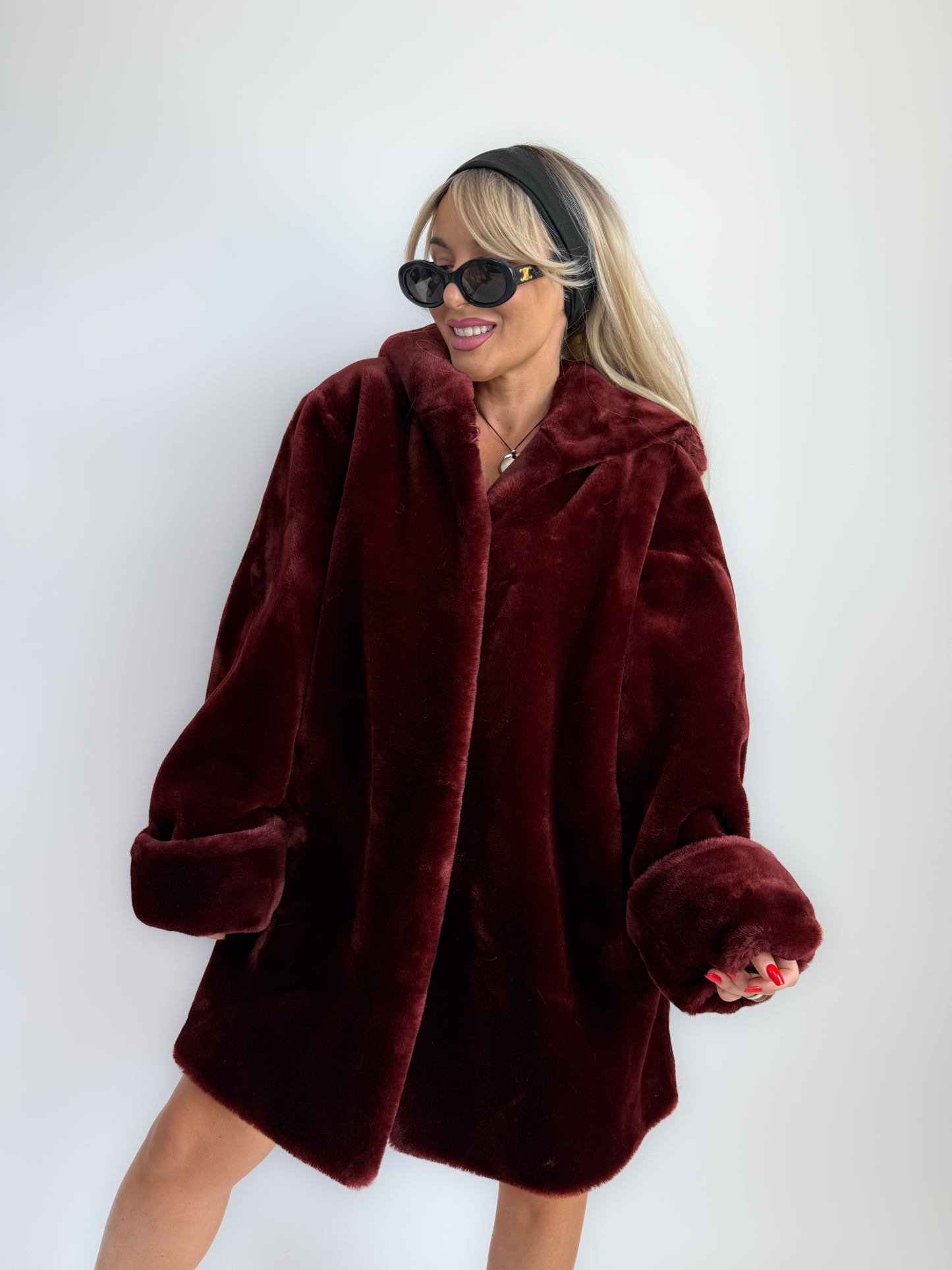 Vintage Burgundy Faux Fur Hooded Winter Coat – 90s Y2K Style Jacket S-L