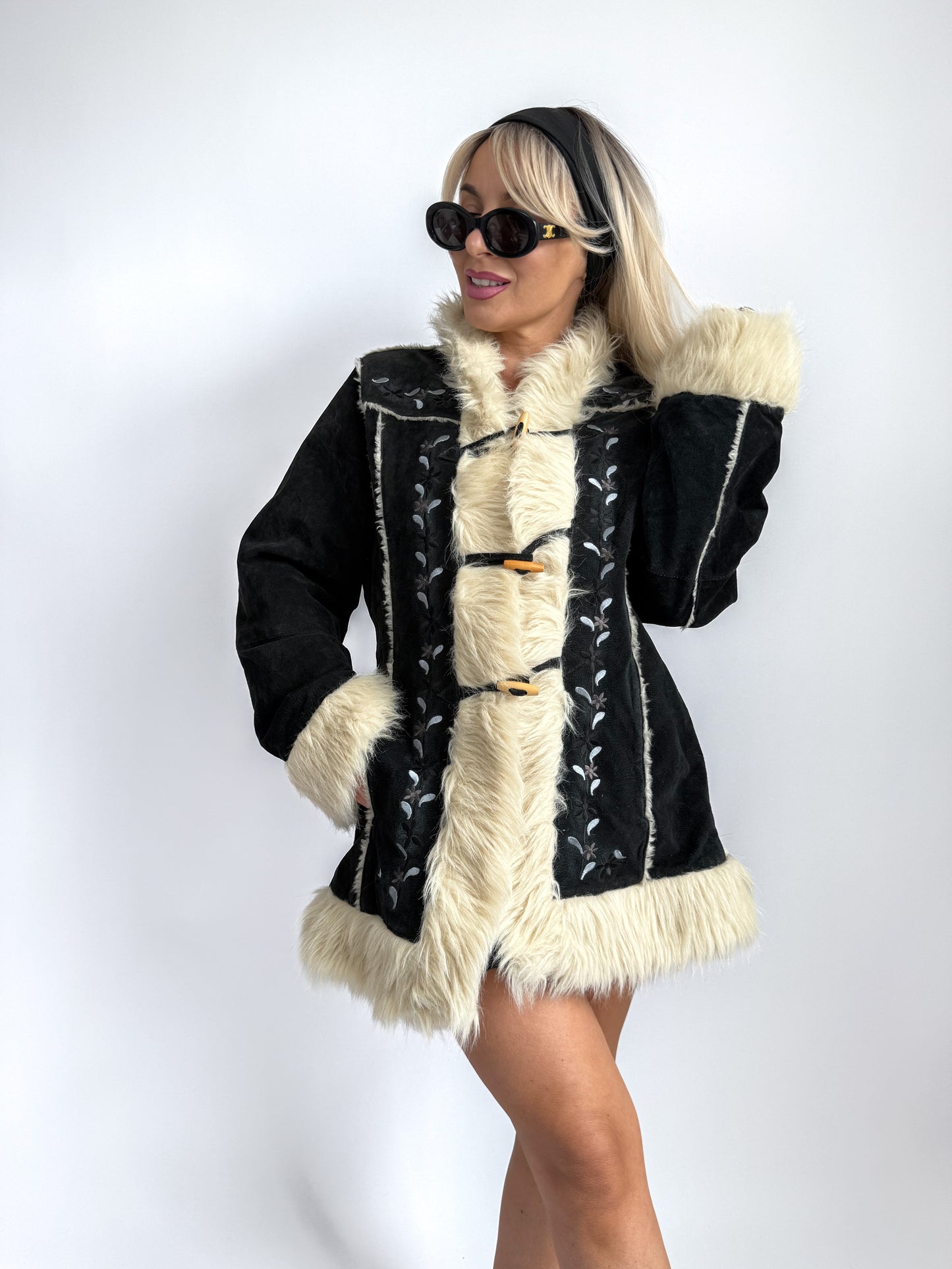Vintage Afghan Coat – Navy Suede Leather Penny Lane Jacket with Faux Fur Trim & Floral Embroidery XS-S