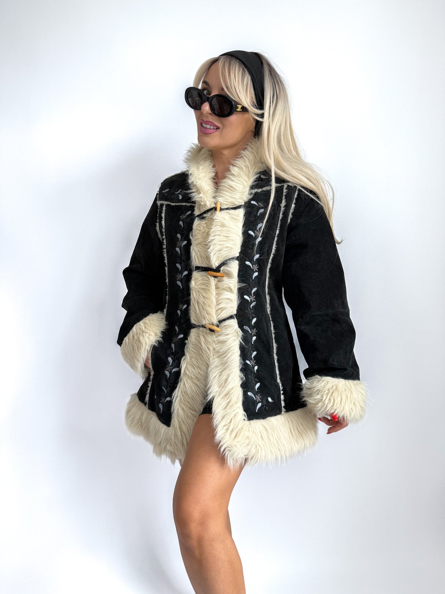 Vintage Afghan Coat – Navy Suede Leather Penny Lane Jacket with Faux Fur Trim & Floral Embroidery XS-S