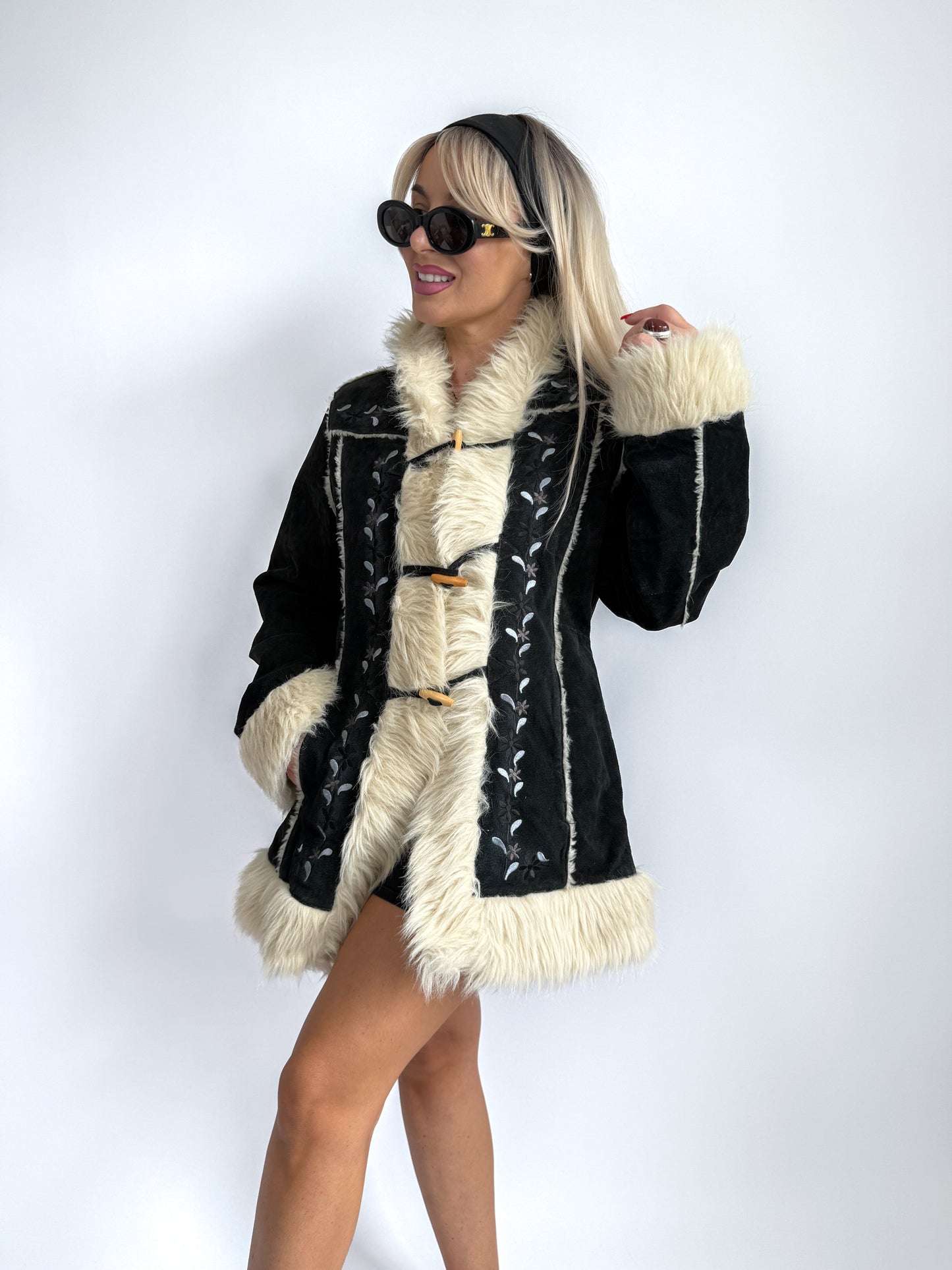 Vintage Afghan Coat – Navy Suede Leather Penny Lane Jacket with Faux Fur Trim & Floral Embroidery XS-S