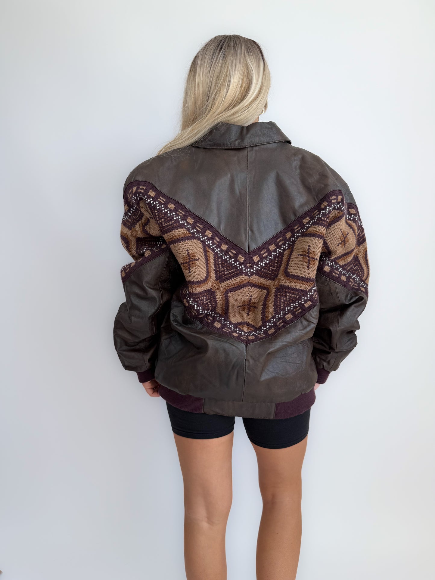 Vintage 90s Chocolate Brown Leather Bomber Jacket – Navajo Southwestern Aztec Print M-L
