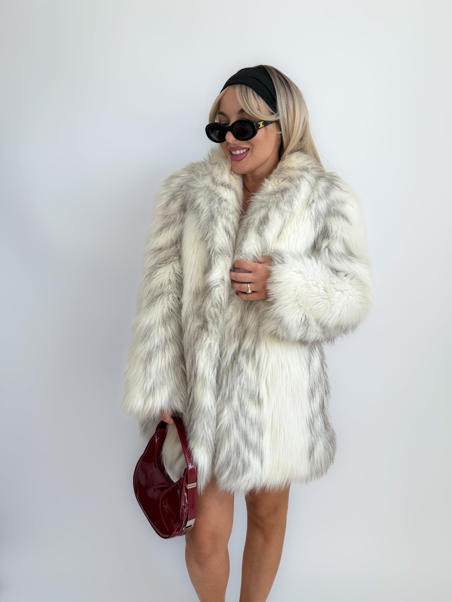 Vintage Ivory Faux Fur Coat – Cream Bridal Winter Festival Mid Length Jacket S-M
