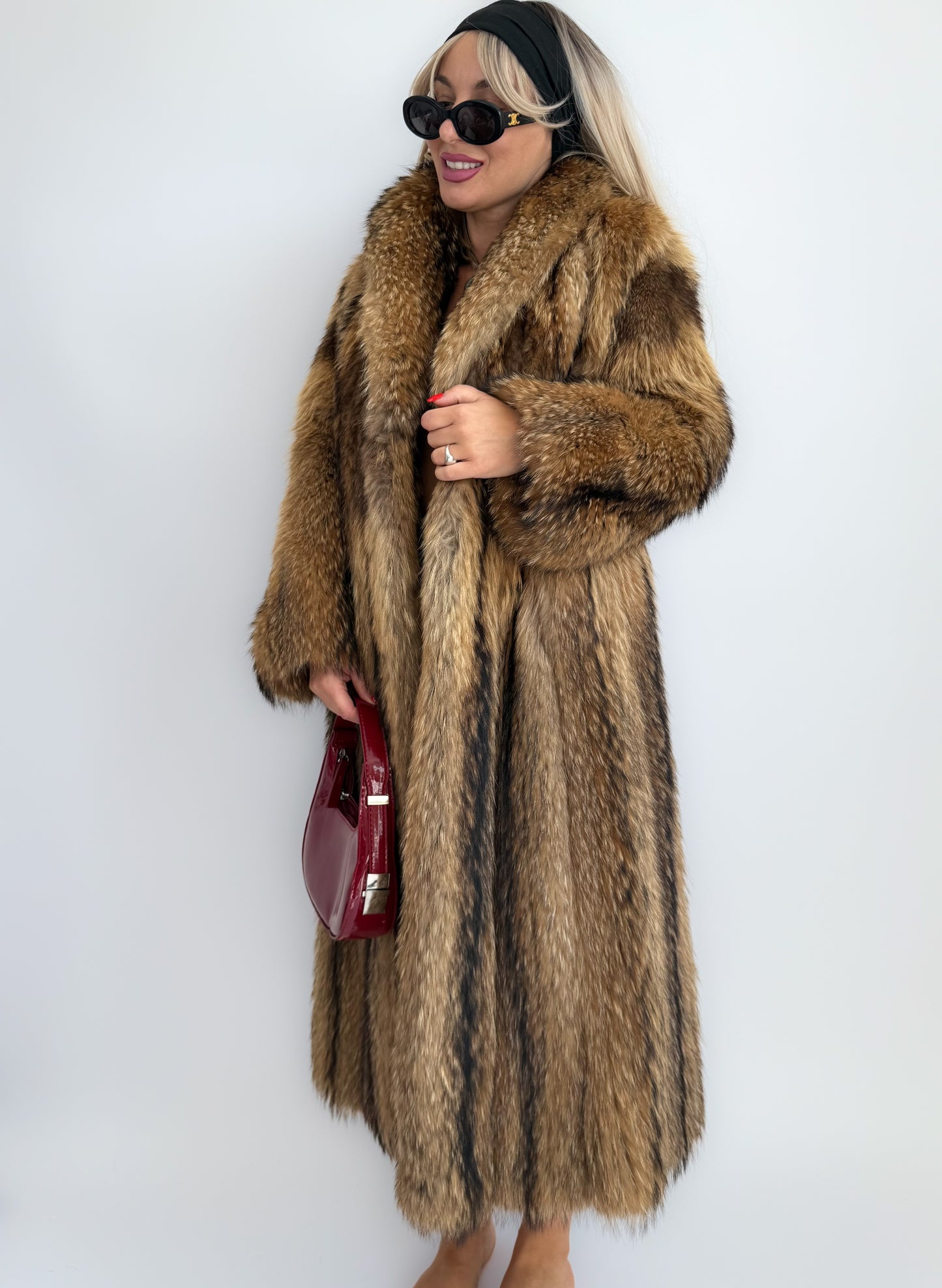Vintage Full-Length Natural Raccoon Fur Coat – Brown Striped Heavyweight Winter Statement Jacket S-M