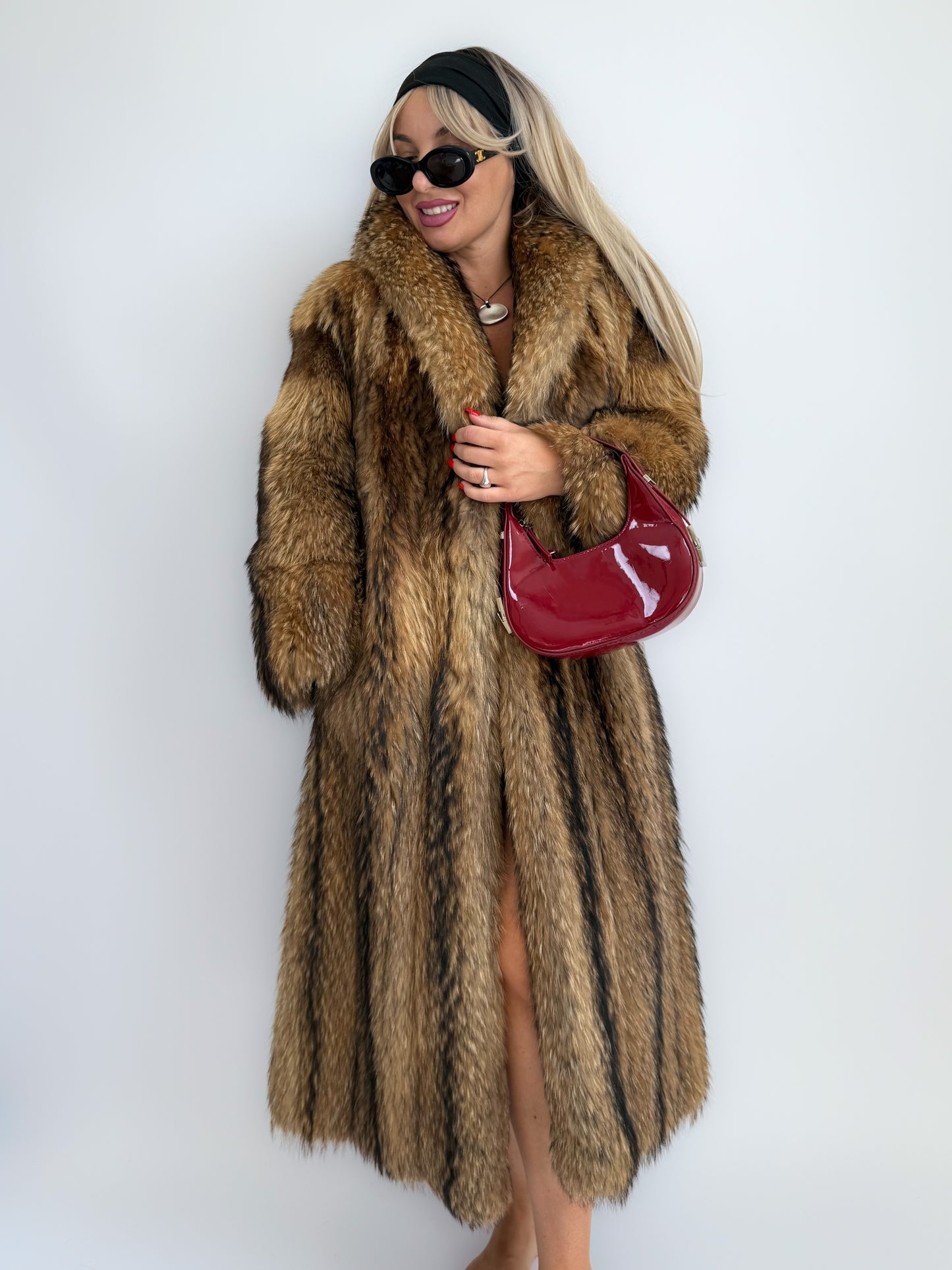 Vintage Full-Length Natural Raccoon Fur Coat – Brown Striped Heavyweight Winter Statement Jacket S-M