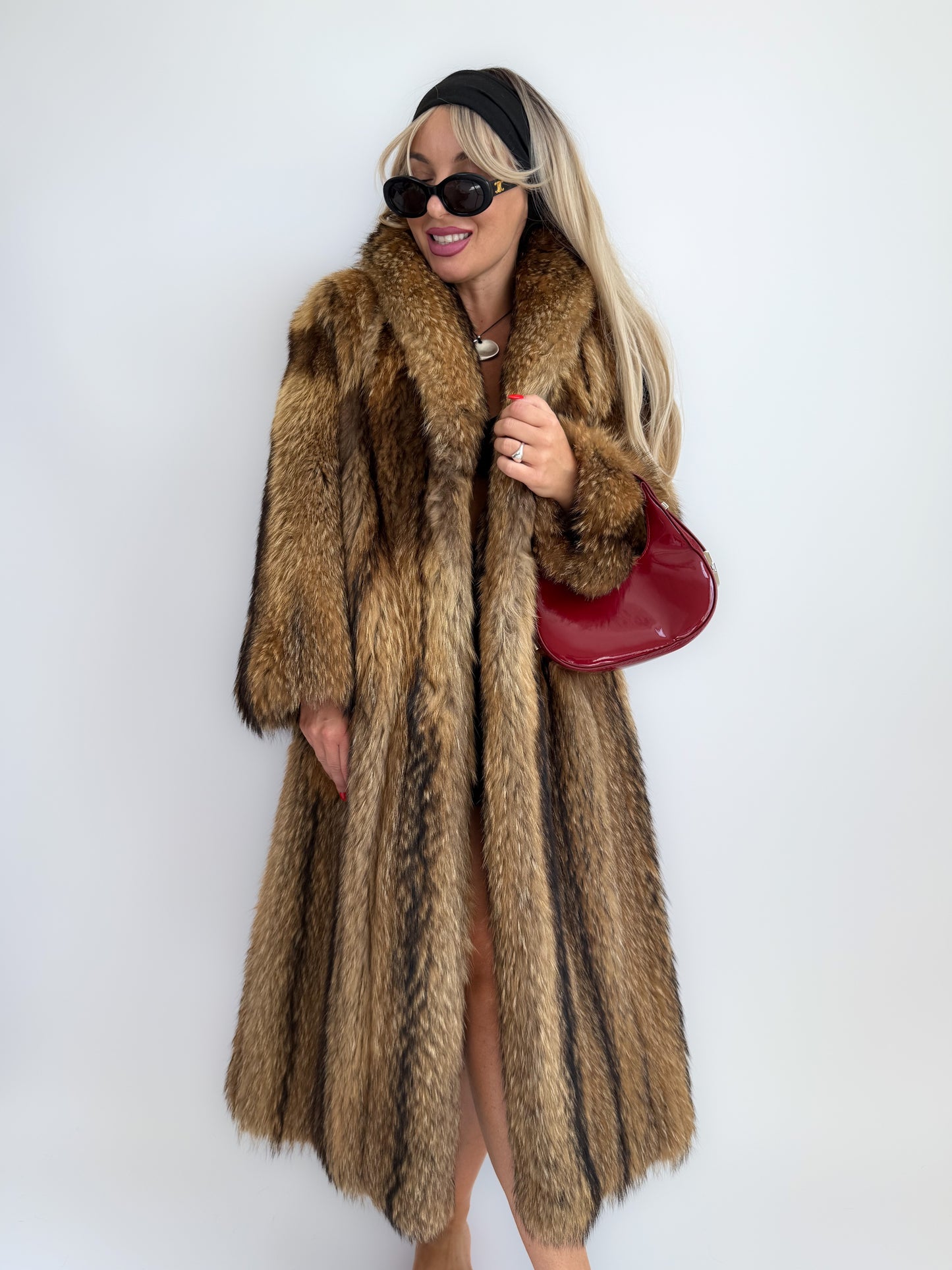 Vintage Full-Length Natural Raccoon Fur Coat – Brown Striped Heavyweight Winter Statement Jacket S-M
