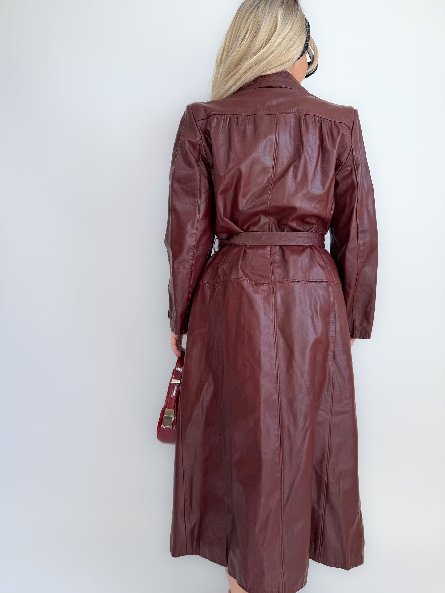 Vintage Burgundy Leather Trench Coat with Gloves – Vintage 90s Statement Long Jacket