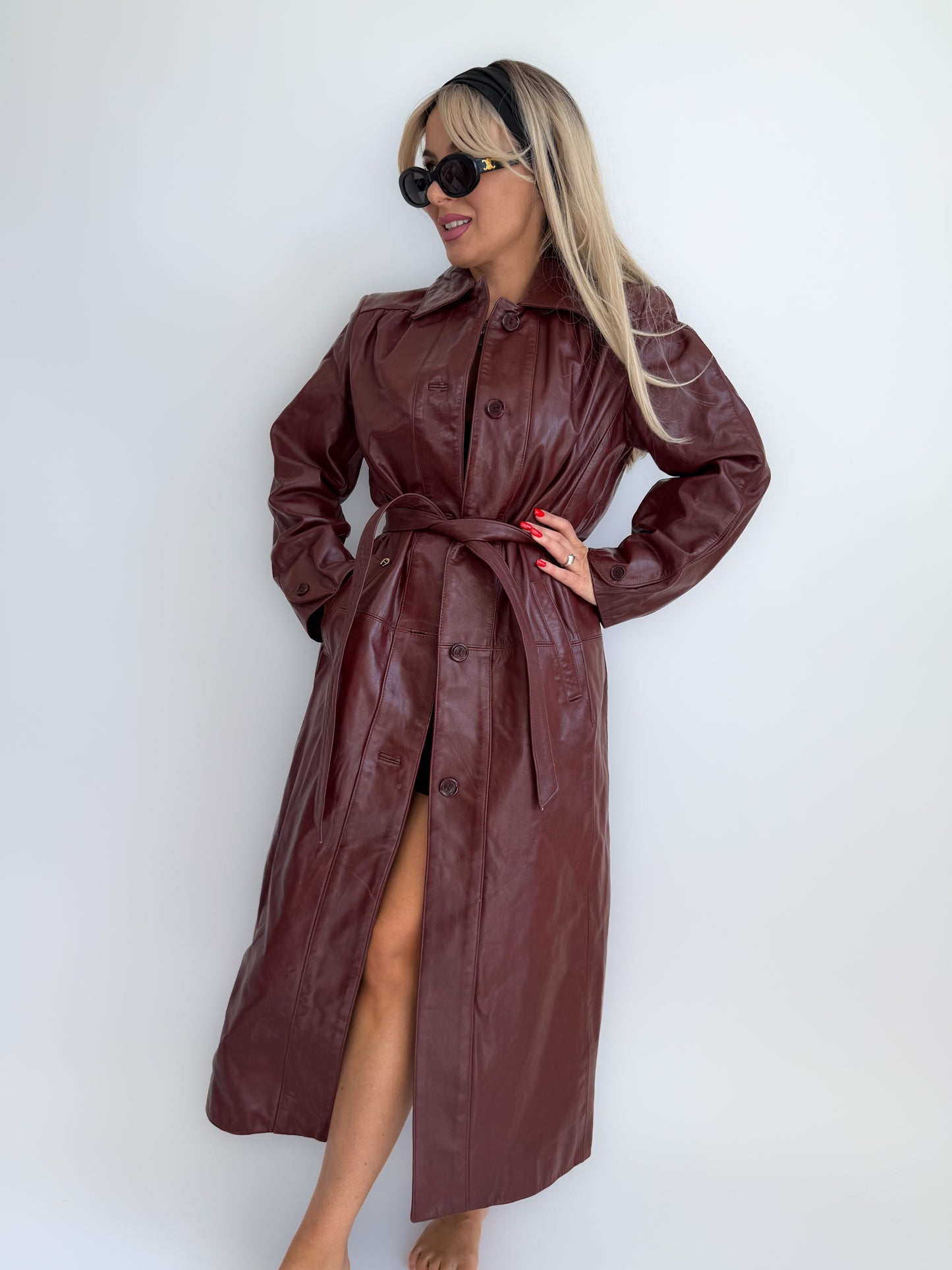 Vintage Burgundy Leather Trench Coat with Gloves – Vintage 90s Statement Long Jacket