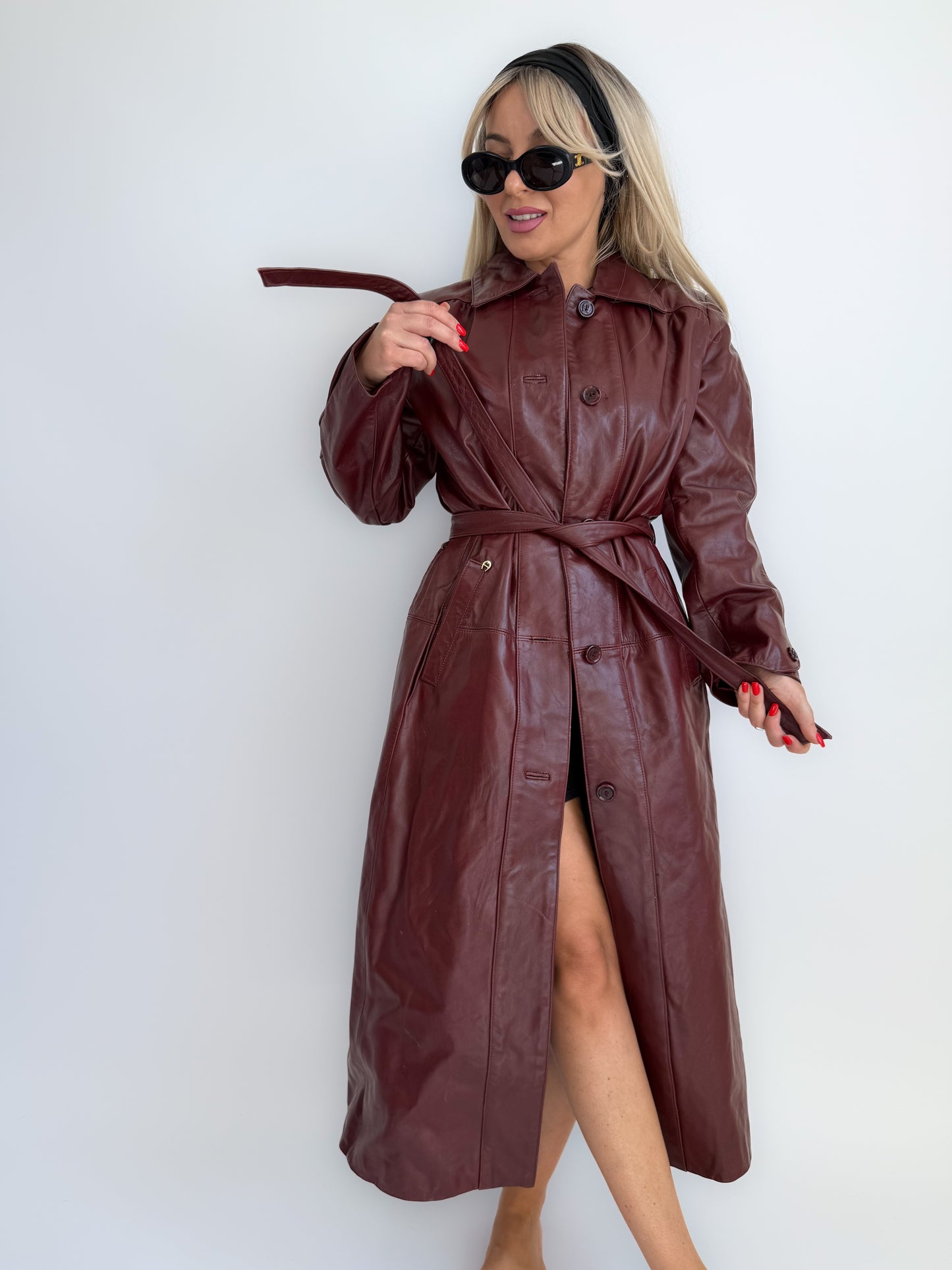 Vintage Burgundy Leather Trench Coat with Gloves – Vintage 90s Statement Long Jacket