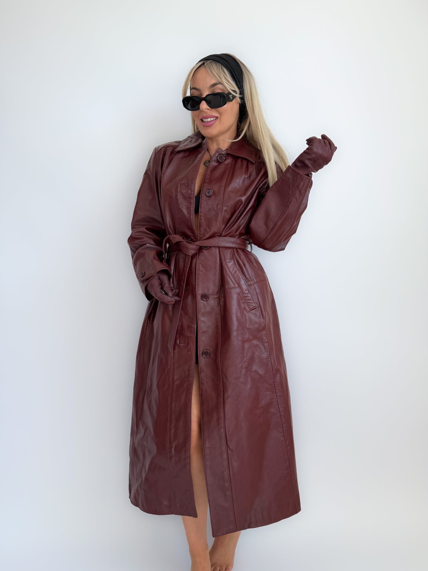 Vintage Burgundy Leather Trench Coat with Gloves – Vintage 90s Statement Long Jacket