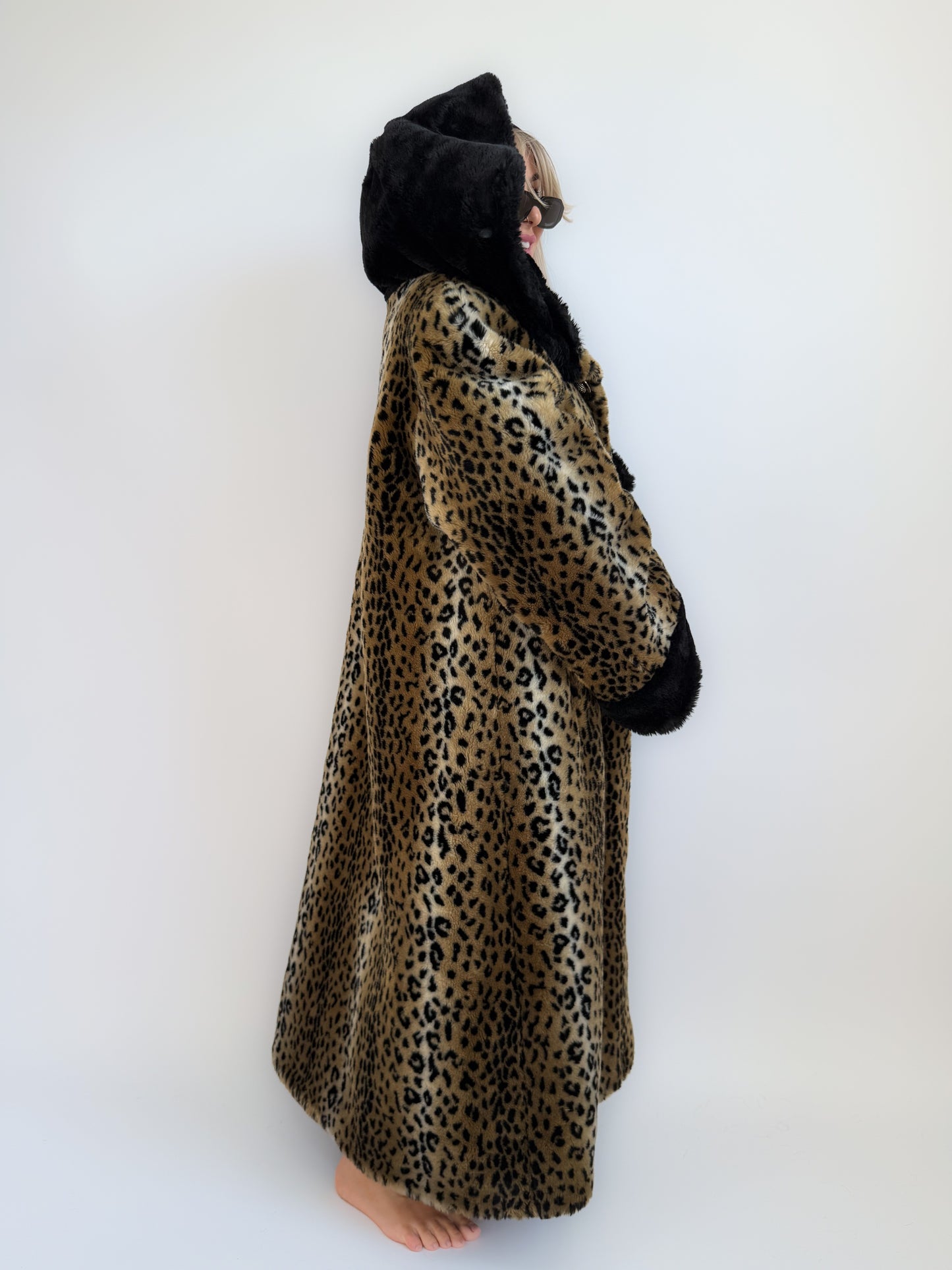 Vintage 90s Leopard Print Faux Fur Maxi Long Coat – Oversized Hooded Mob Wife Statement Jacket L-XL