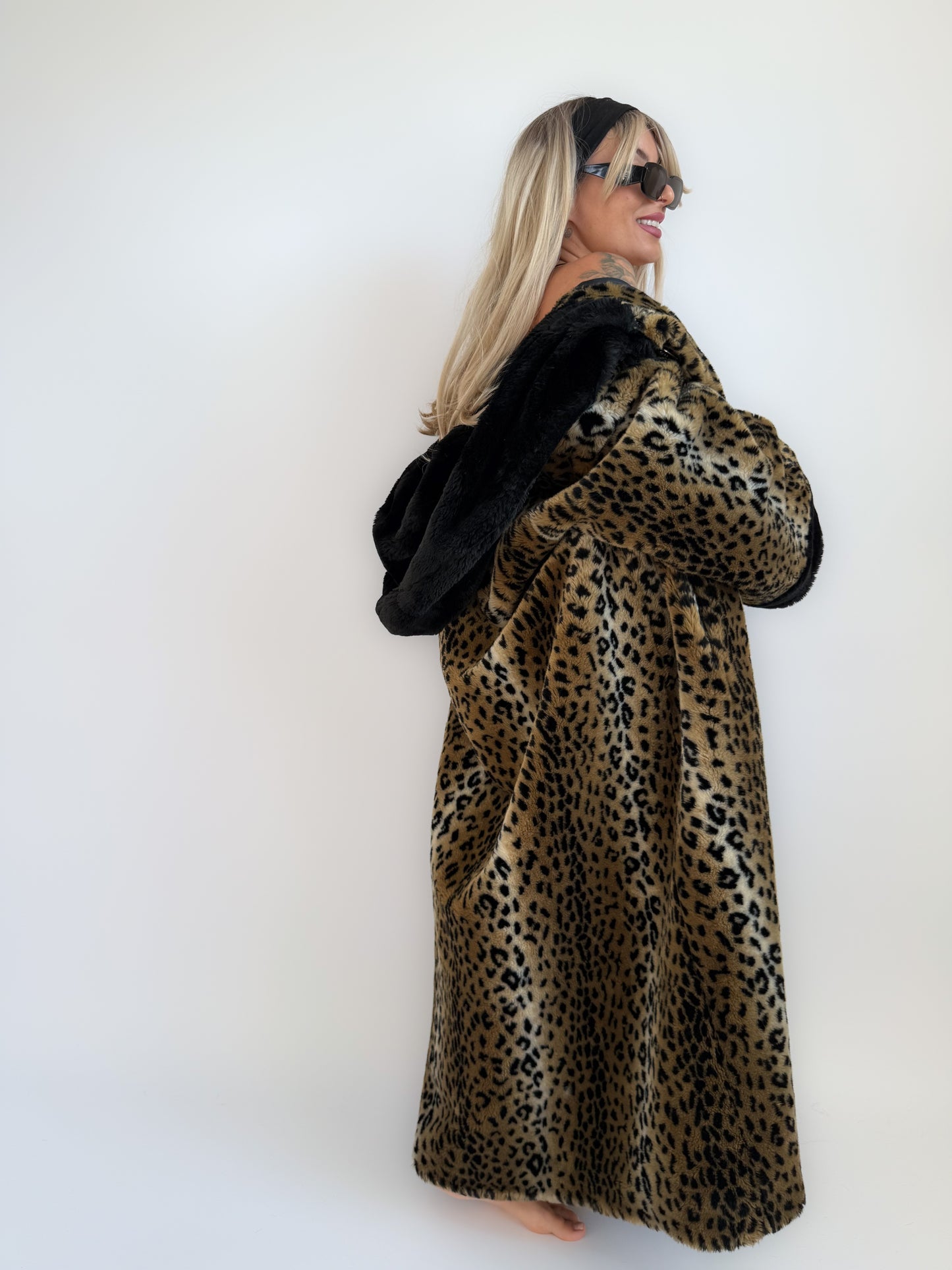 Vintage 90s Leopard Print Faux Fur Maxi Long Coat – Oversized Hooded Mob Wife Statement Jacket L-XL