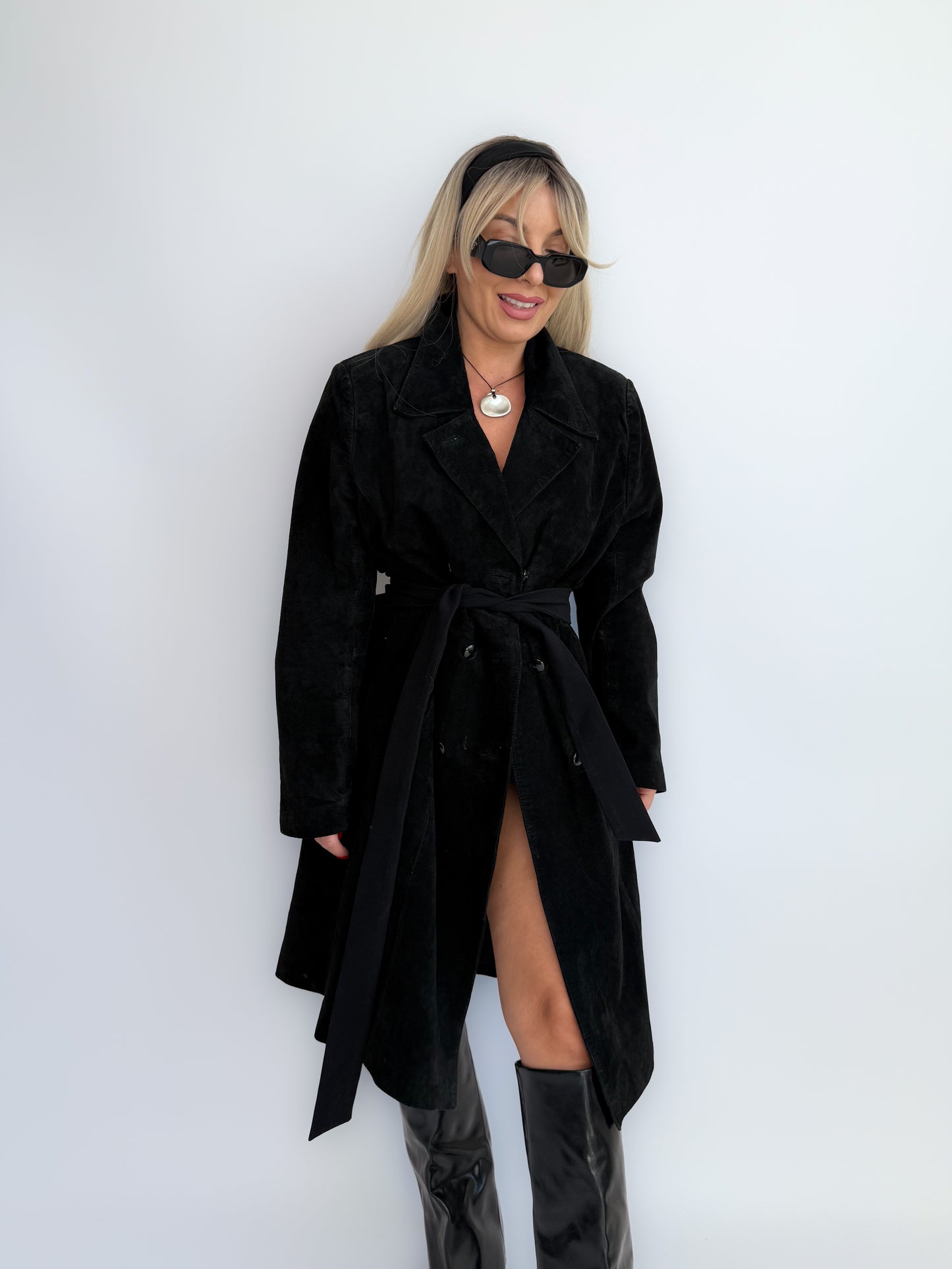 Vintage Black Suede Trench Coat – Classic Double-Breasted Leather Fall Statement Jacket S-M