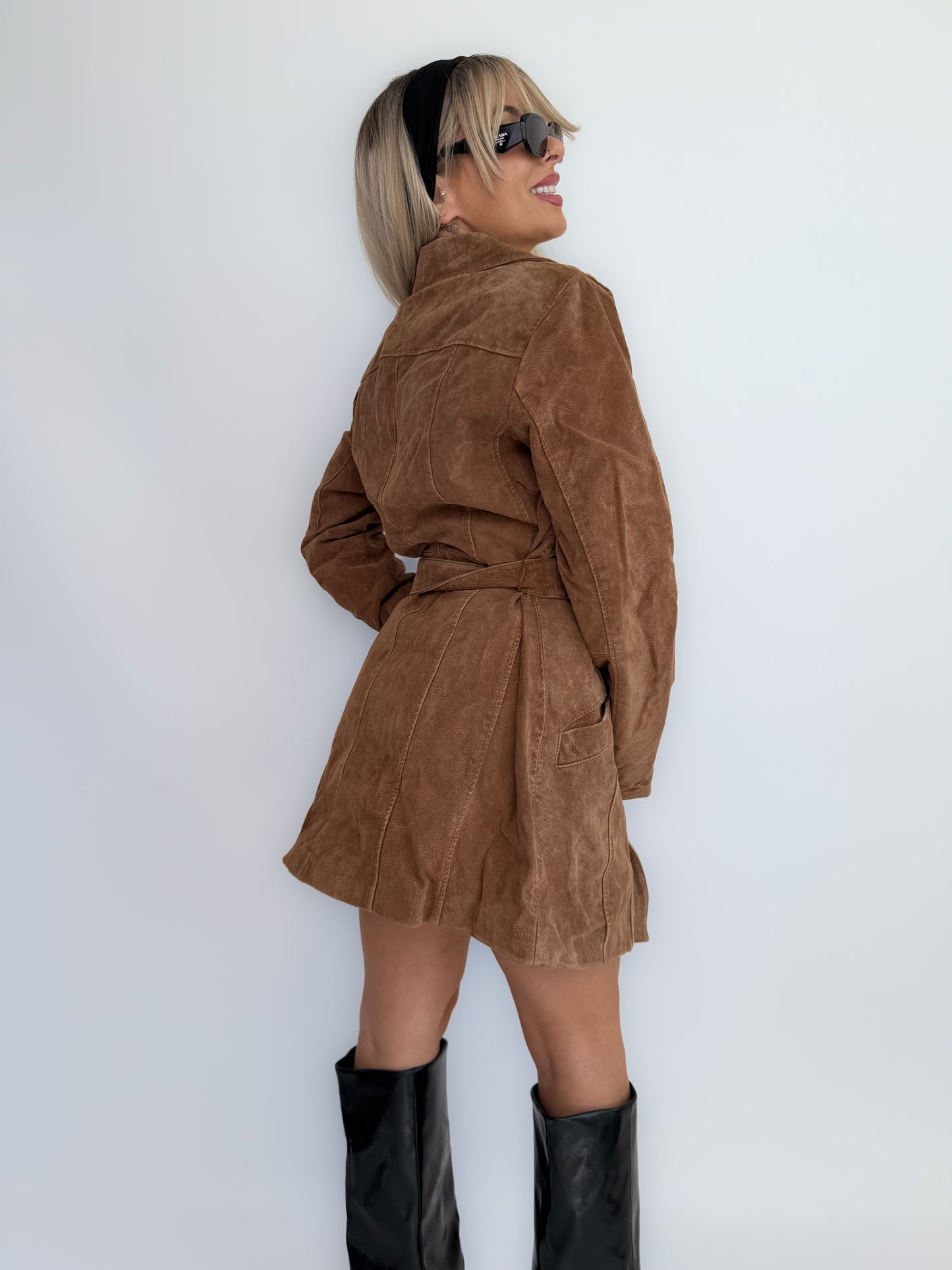 Vintage Tan Camel Suede Leather Belted Coat – 90s Y2K Fall Statement Jacket S