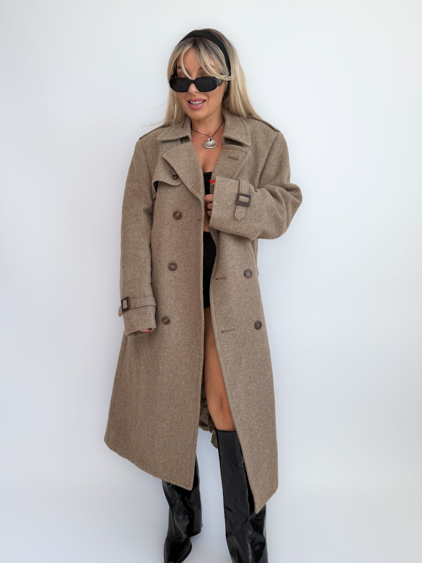 Vintage 90s Wool Blend Double-Breasted Long Trench Coat – Classic Winter Coat M-L