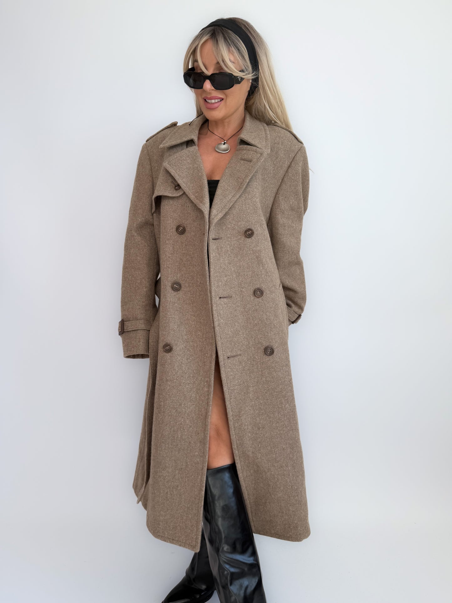 Vintage 90s Wool Blend Double-Breasted Long Trench Coat – Classic Winter Coat M-L