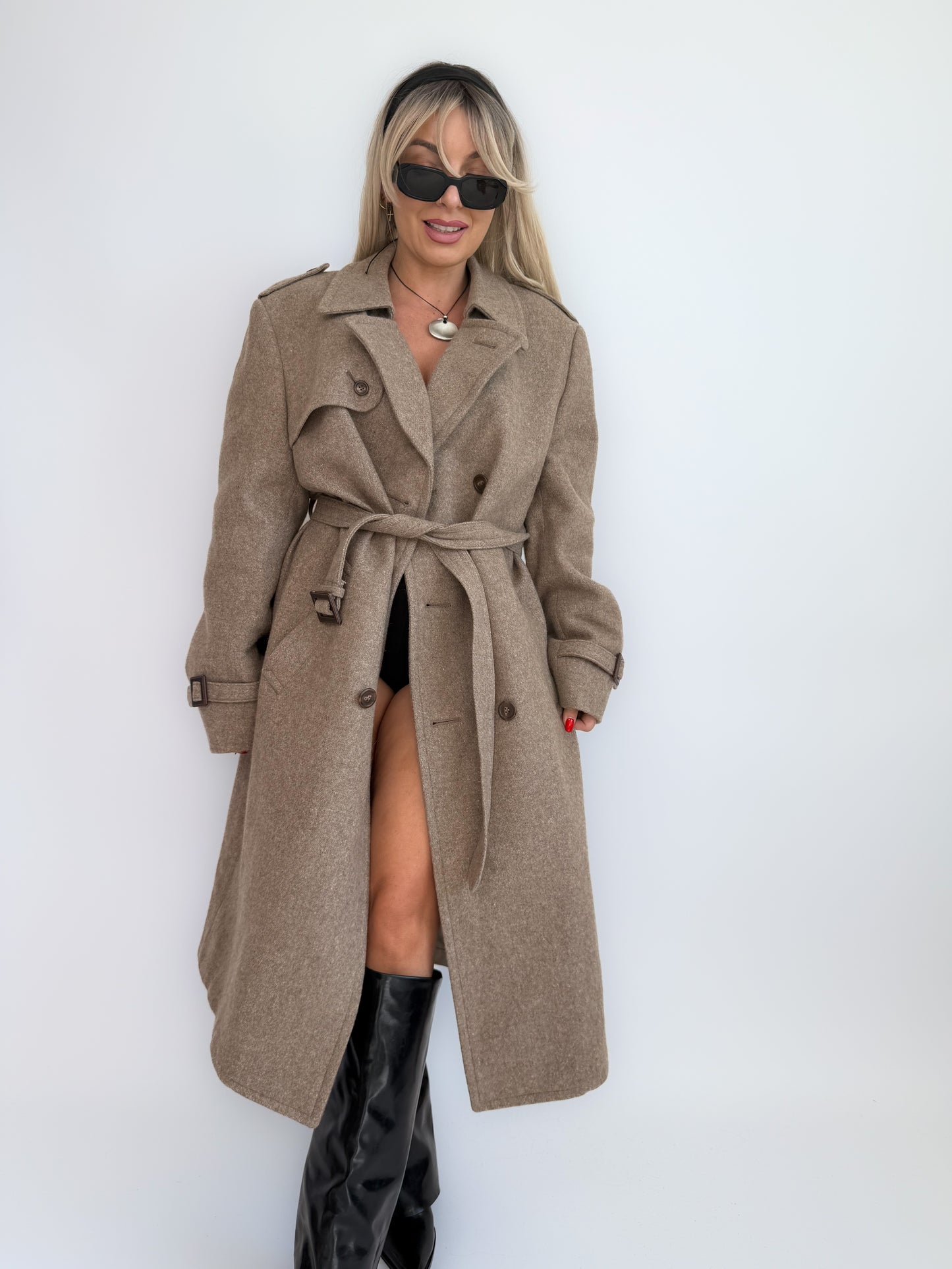 Vintage 90s Wool Blend Double-Breasted Long Trench Coat – Classic Winter Coat M-L