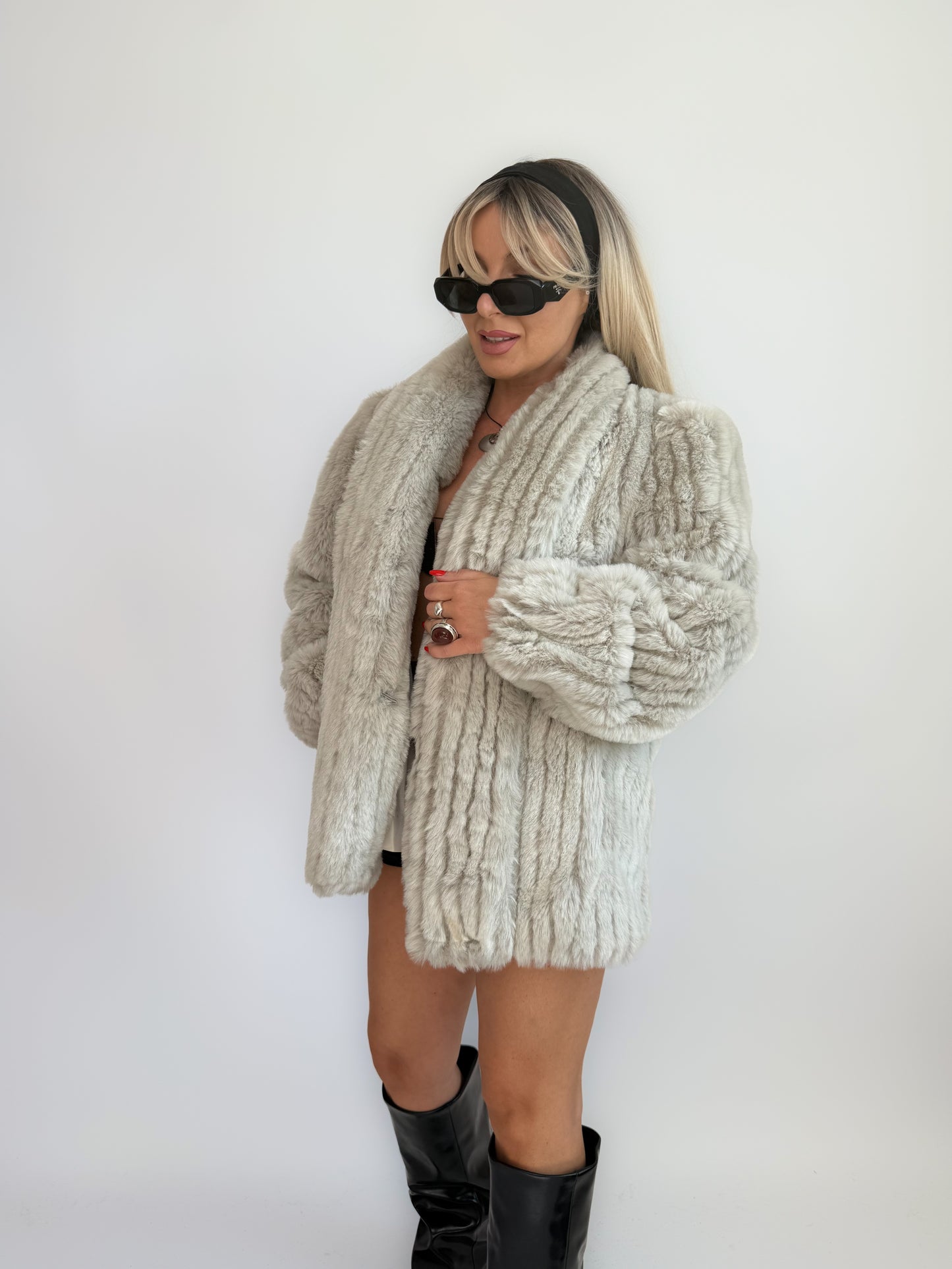 Vintage Ivory Cream Faux Fur Coat – Bridal Wedding Winter Jacket S-M