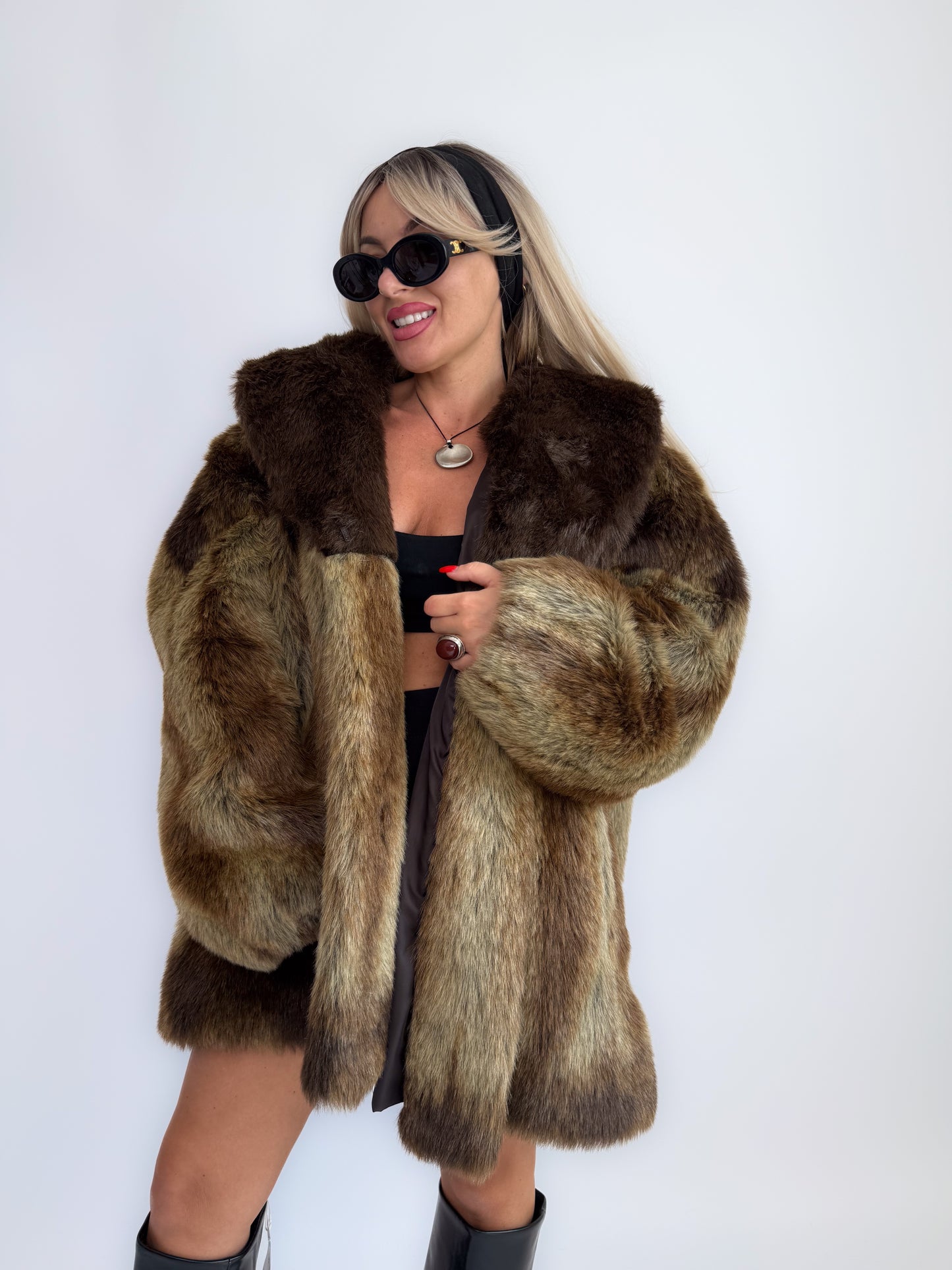 Vintage 90s Brown Faux Fur Coat – Oversized Plus Size Statement Winter Jacket XL-3X