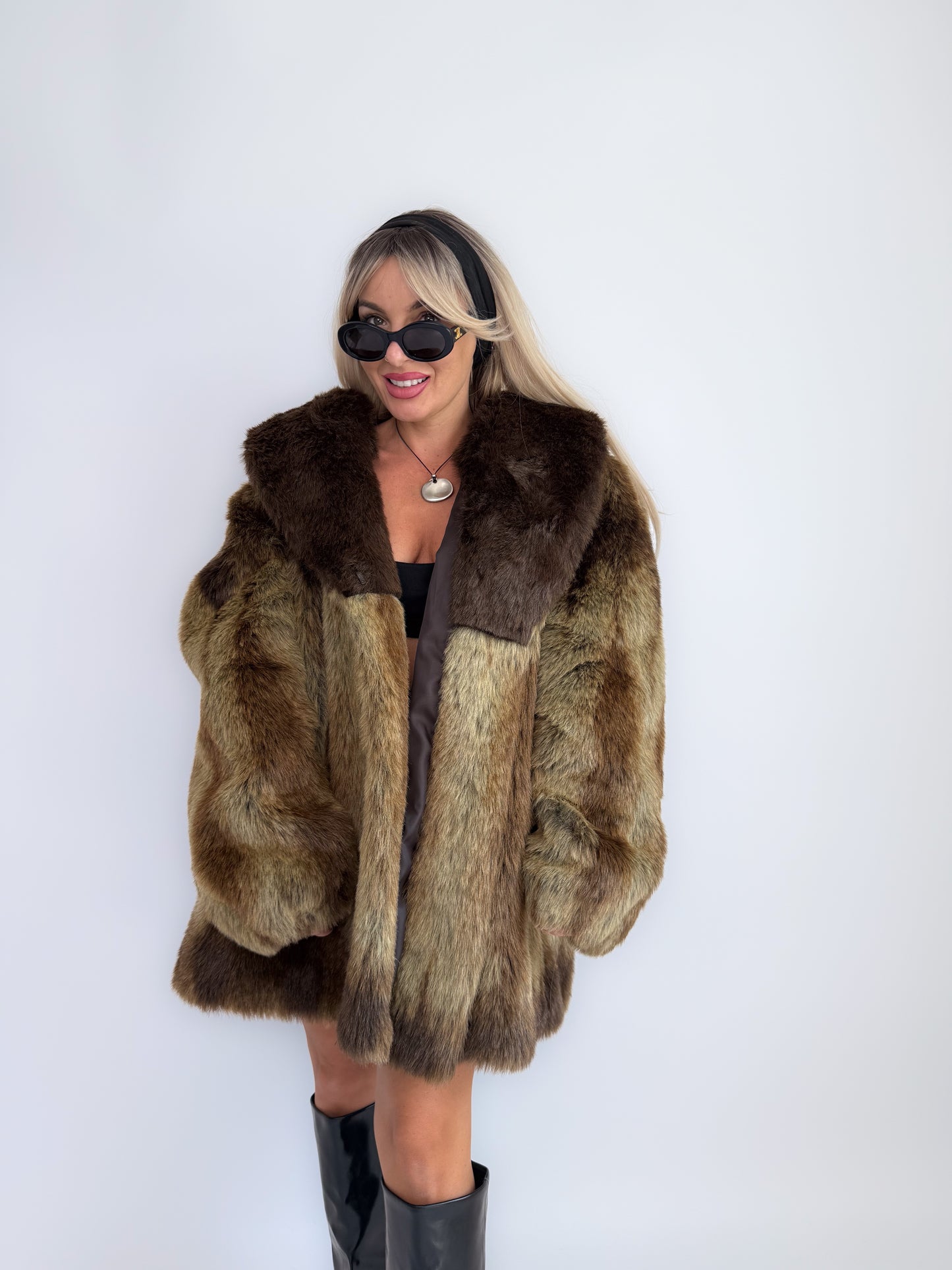 Vintage 90s Brown Faux Fur Coat – Oversized Plus Size Statement Winter Jacket XL-3X