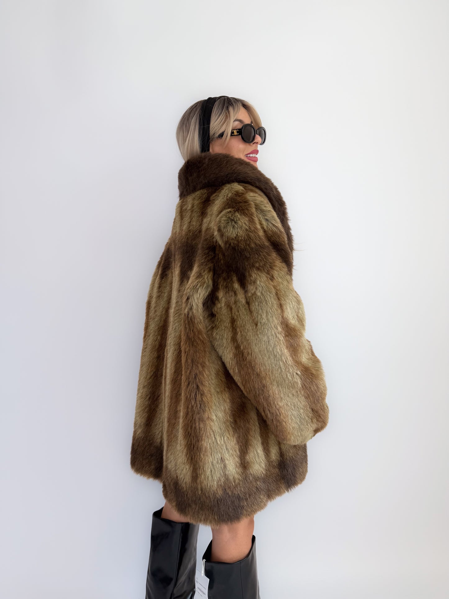 Vintage 90s Brown Faux Fur Coat – Oversized Plus Size Statement Winter Jacket XL-3X