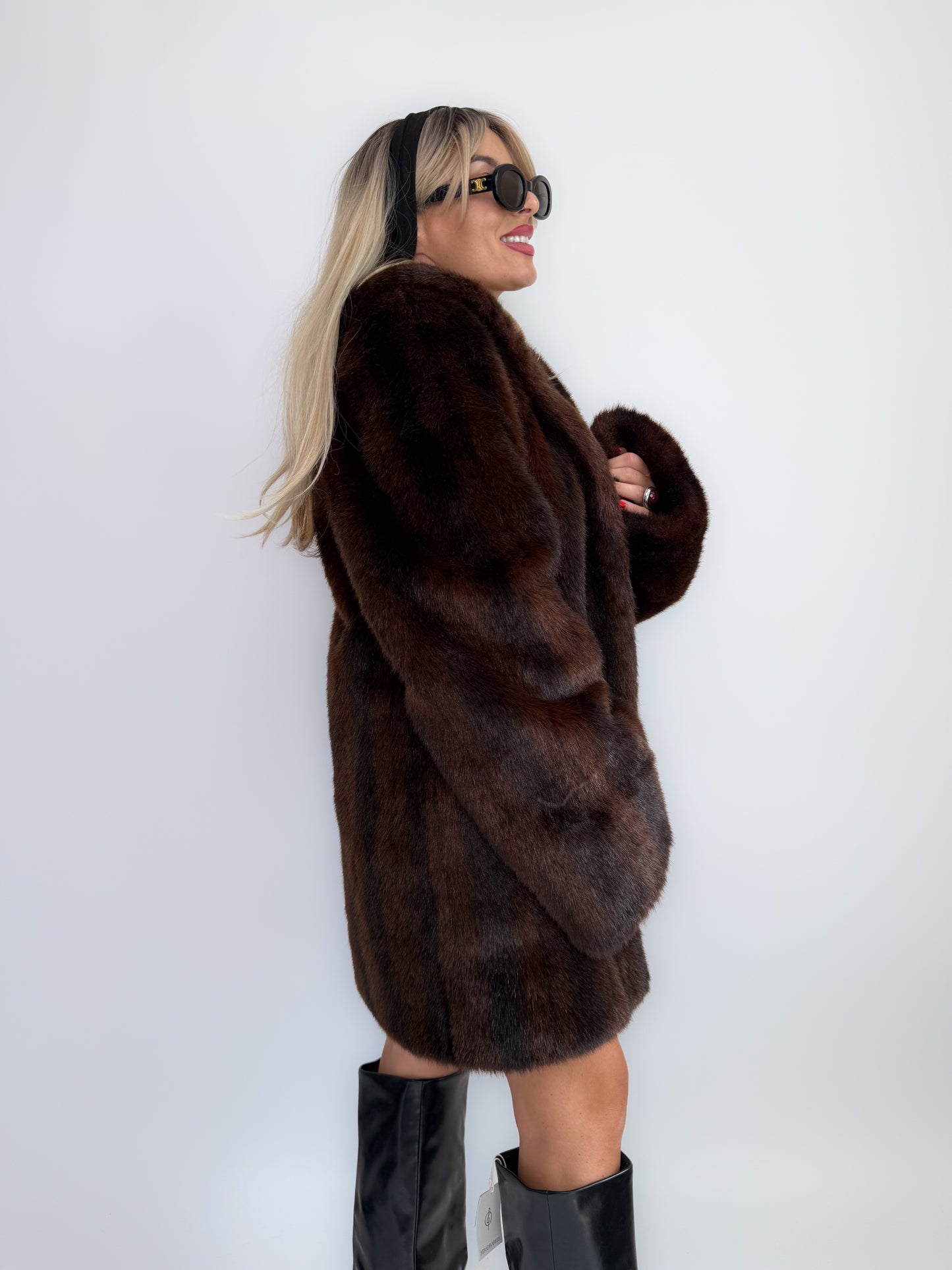 Vintage 90s Dark Brown Faux Fur Coat – Mob Wife Mink Look Winter Jacket M-L