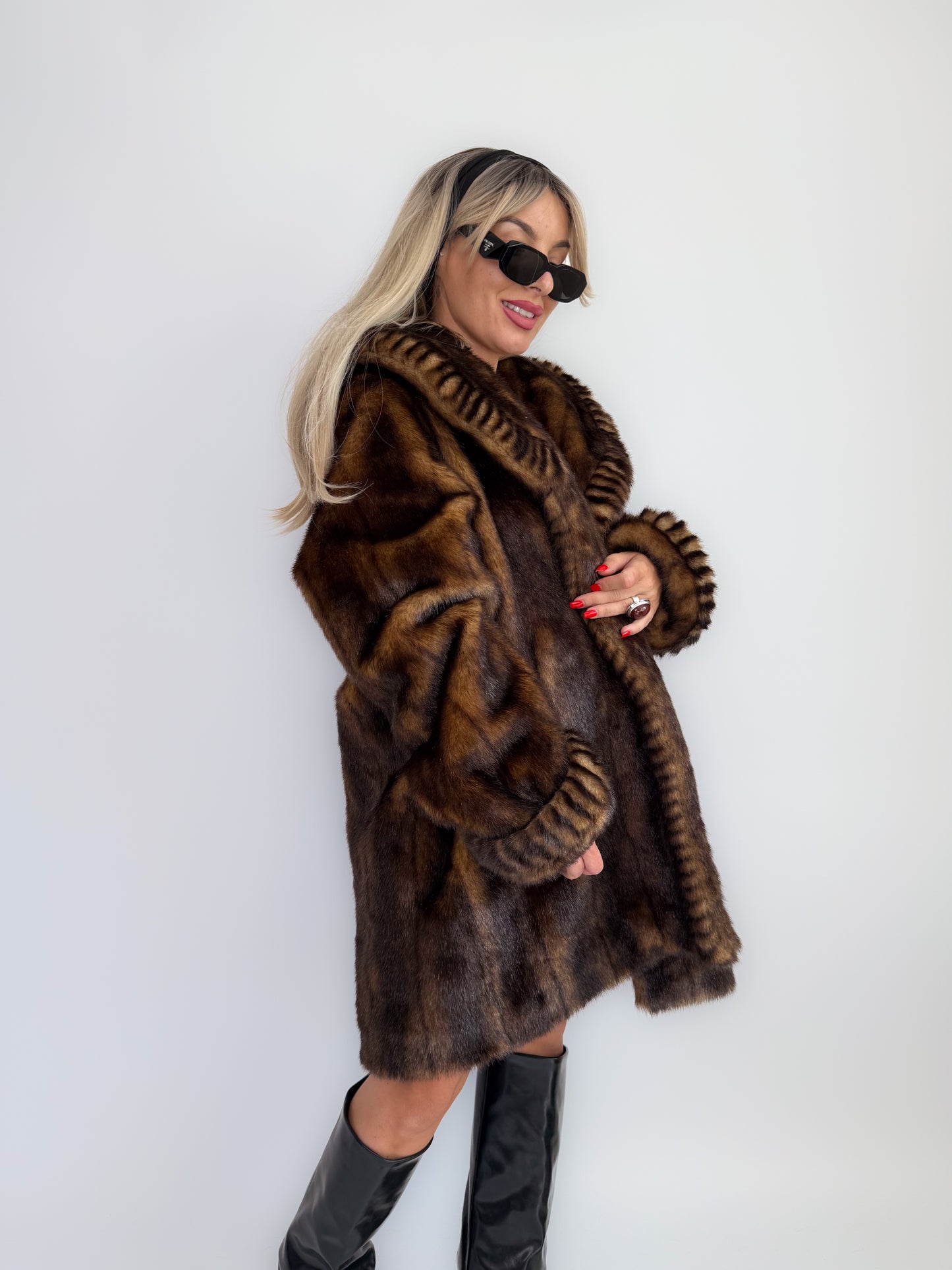 Vintage 90s Faux Fur Coat Brown-Mob Wife Energy Winter Jacket - Y2K Mink Fox Look Winter Jacket Coat L-XL