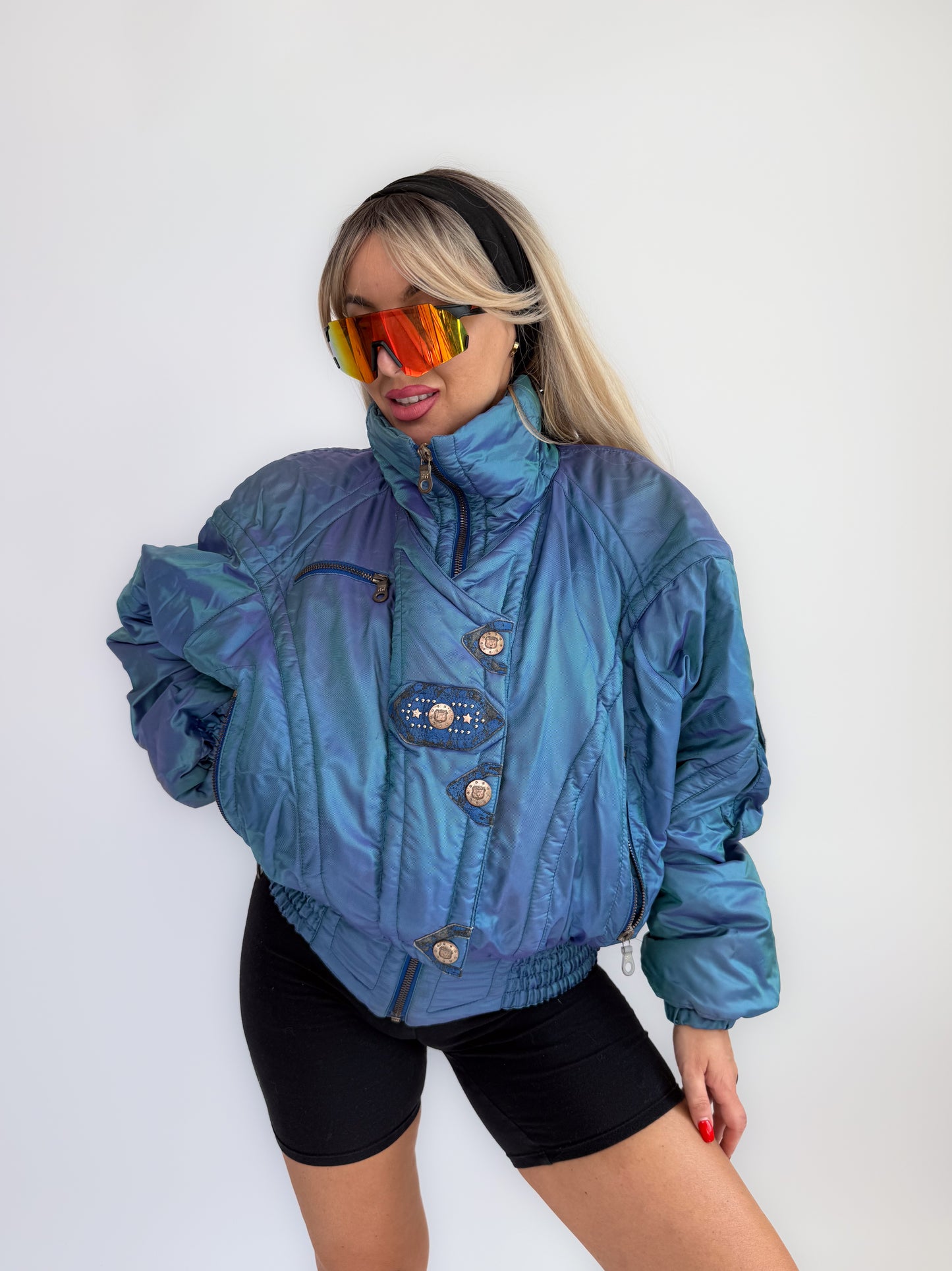 Vintage Kaelin Ski Bomber Jacket – 80s 90s Iridescent Blue Cropped Puffer Coat with Celestial Buttons M-L