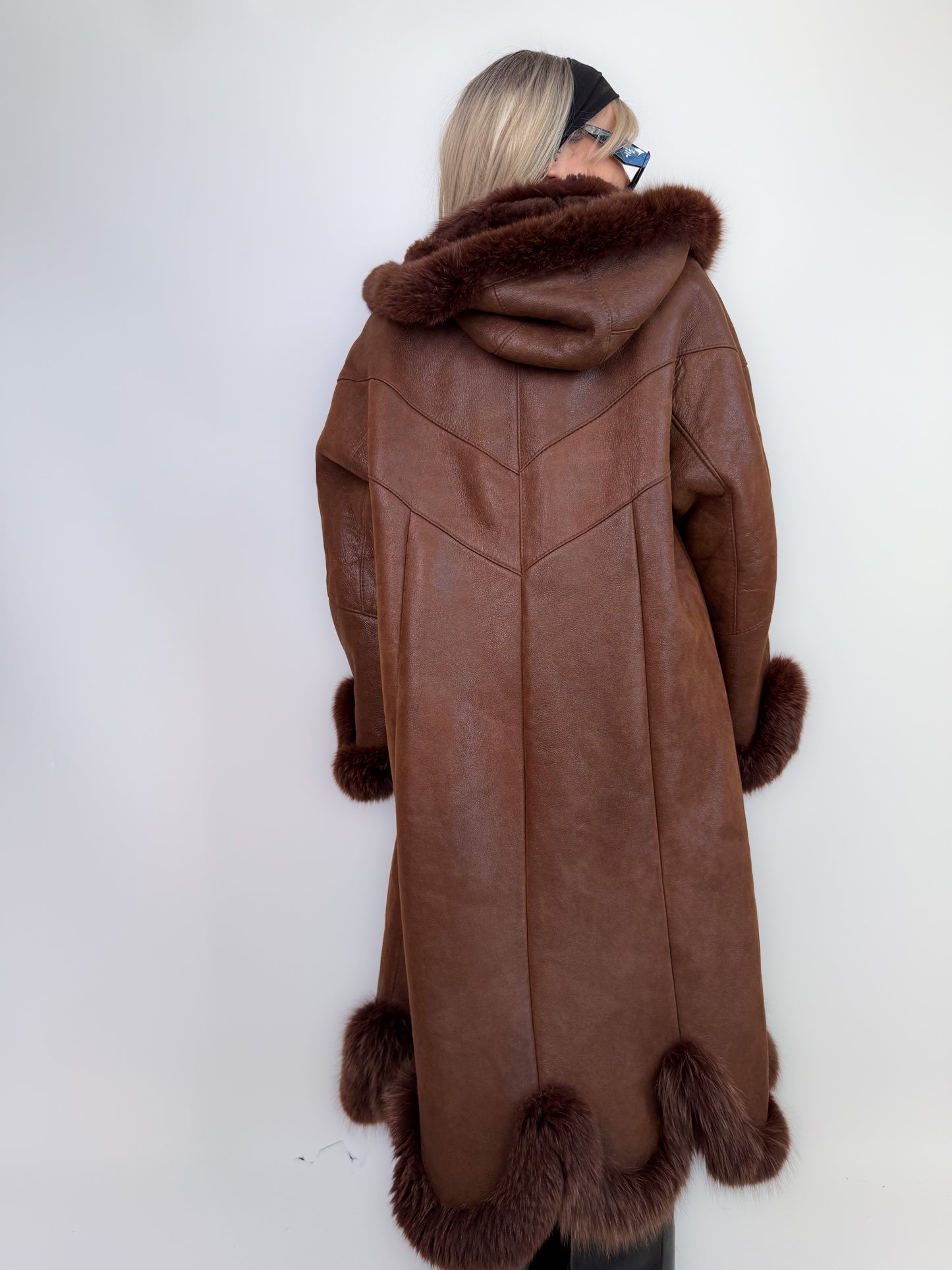 Vintage shearling leather geniune fox fur trim wool lined chocolate brown hooded winter coat Size M-L