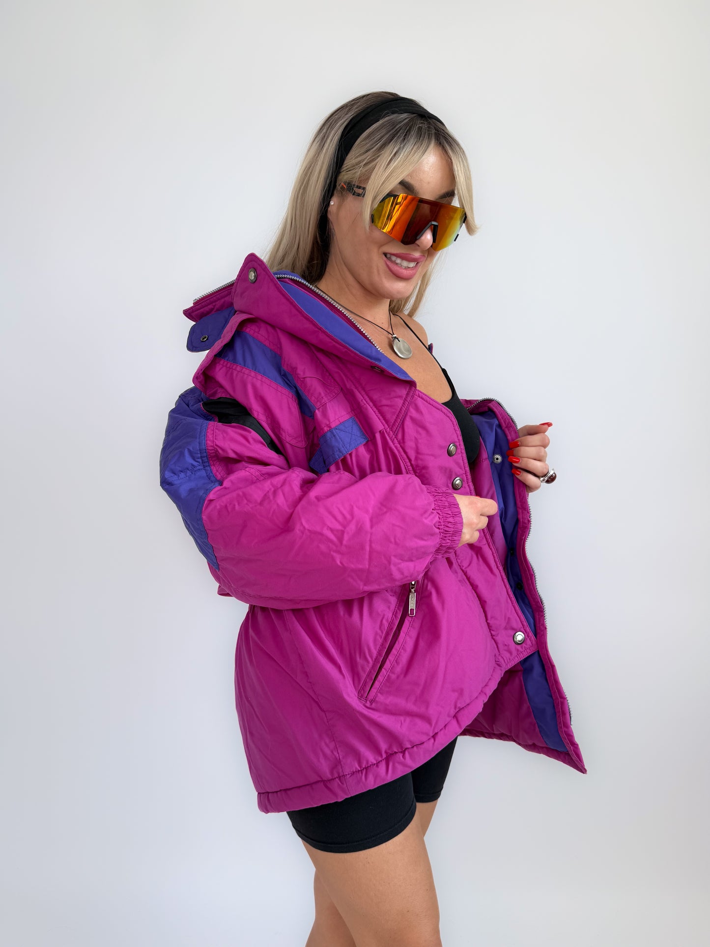 90s Hot Pink & Purple Ski Parka – Vintage St. John’s Bay Oversized Winter Jacket S-M-L