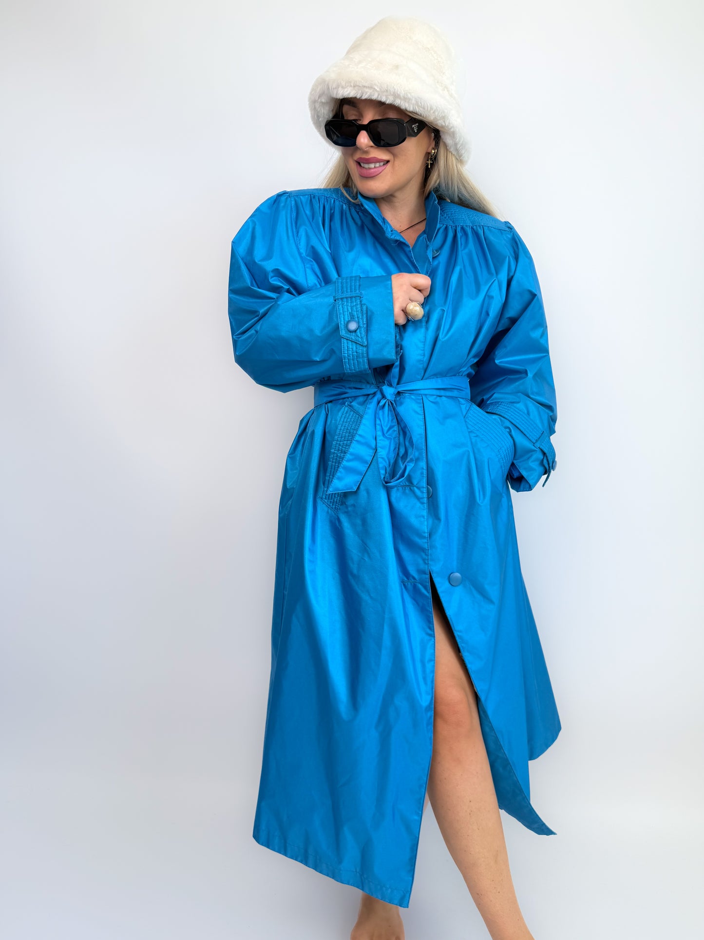 Vintage Lazure Blue Waterproof Trench Coat with Waist Tie – Size Large