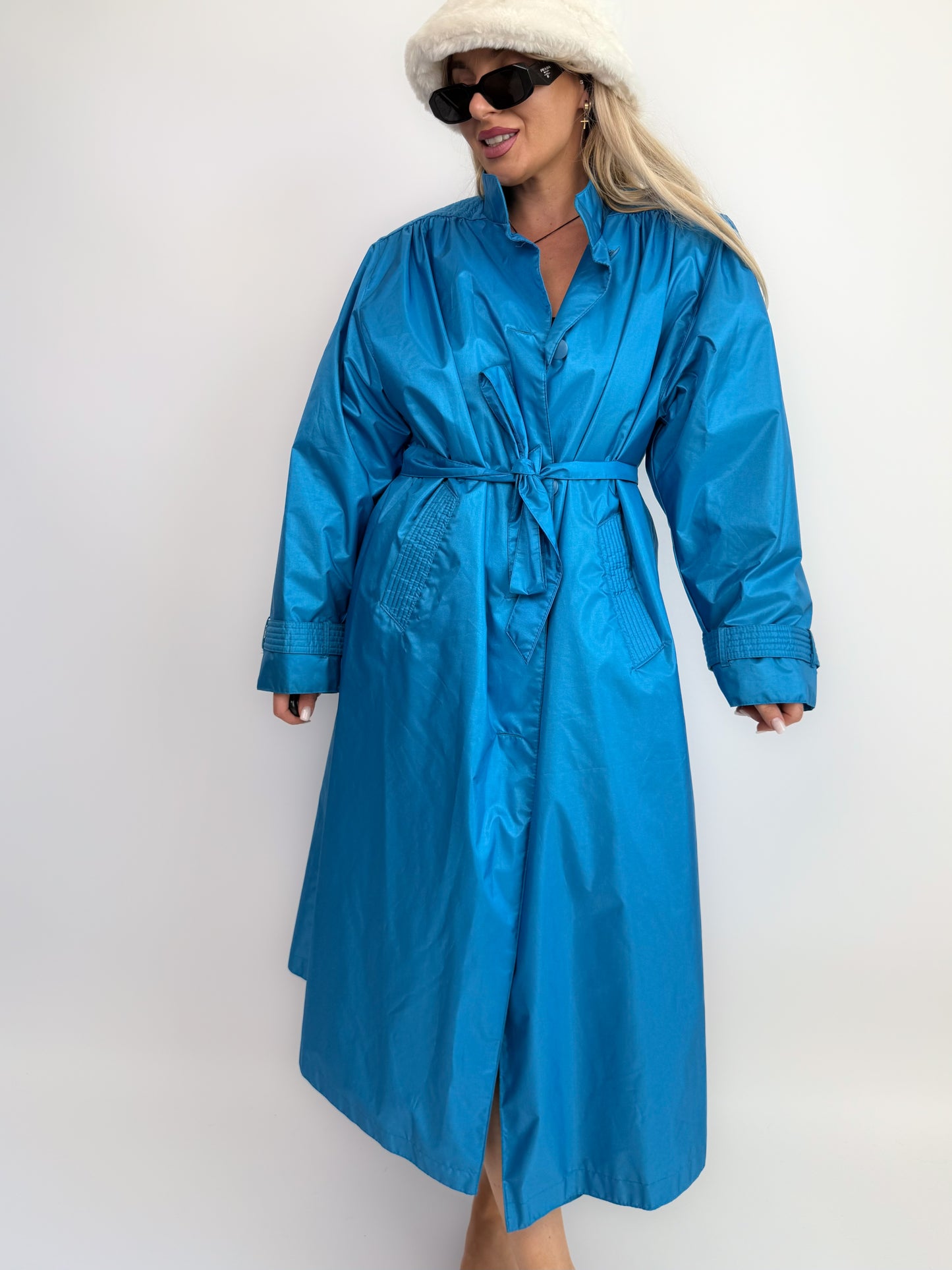 Vintage Lazure Blue Waterproof Trench Coat with Waist Tie – Size Large