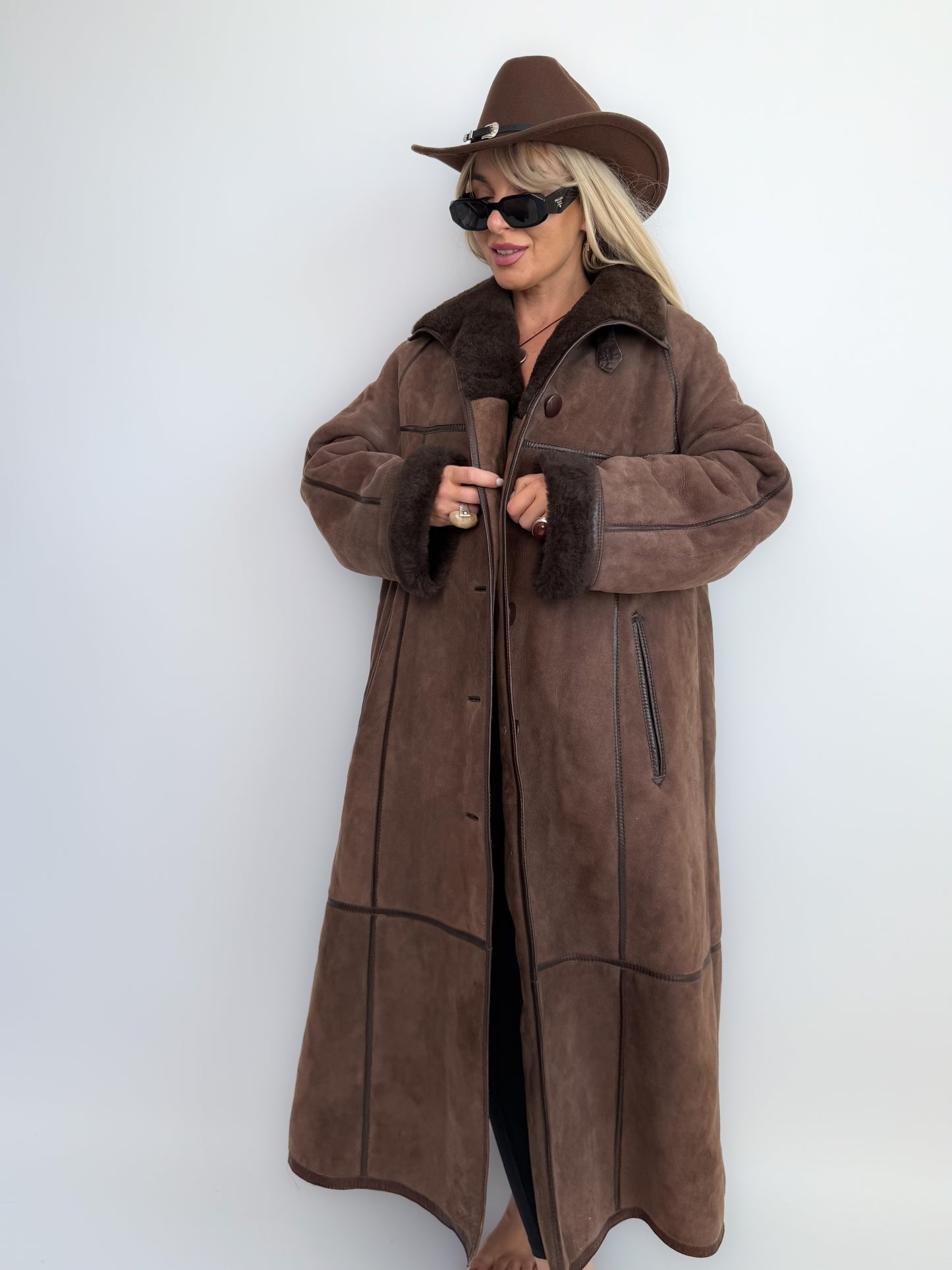Vintage Shearling Sheepskin Coat – Brown Full Length Shearling Sheepskin Jacket M-L