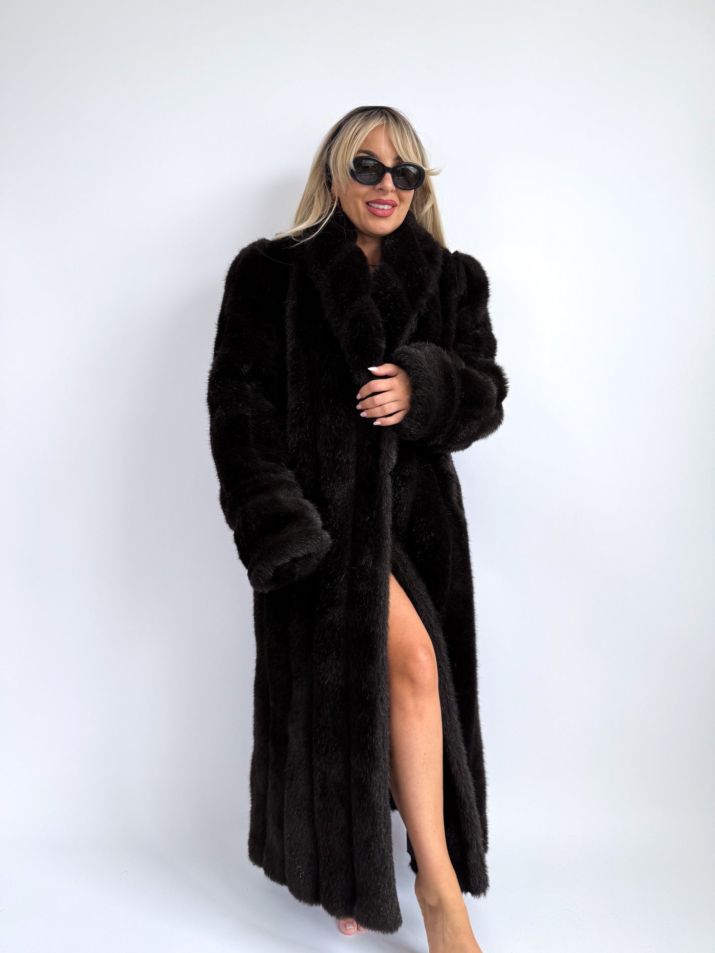 Full-Length Vintage Faux Fur Coat in Black, S