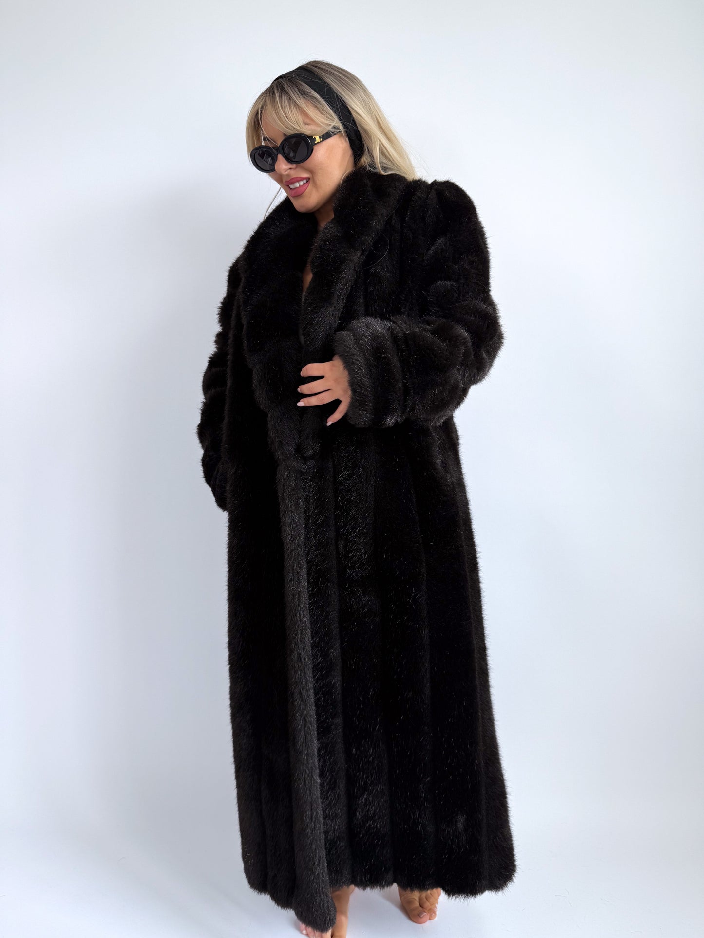 Full-Length Vintage Faux Fur Coat in Black, S