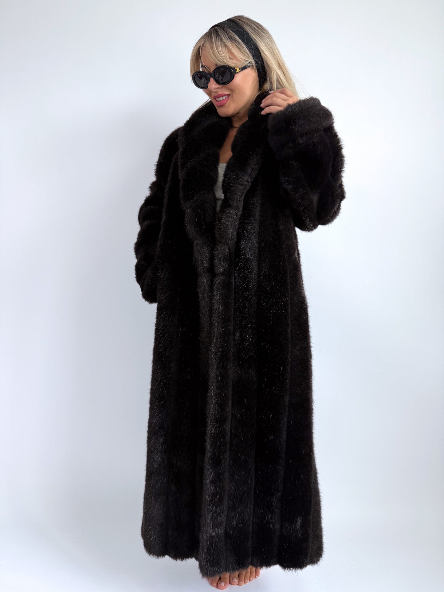 Full-Length Vintage Faux Fur Coat in Black, S