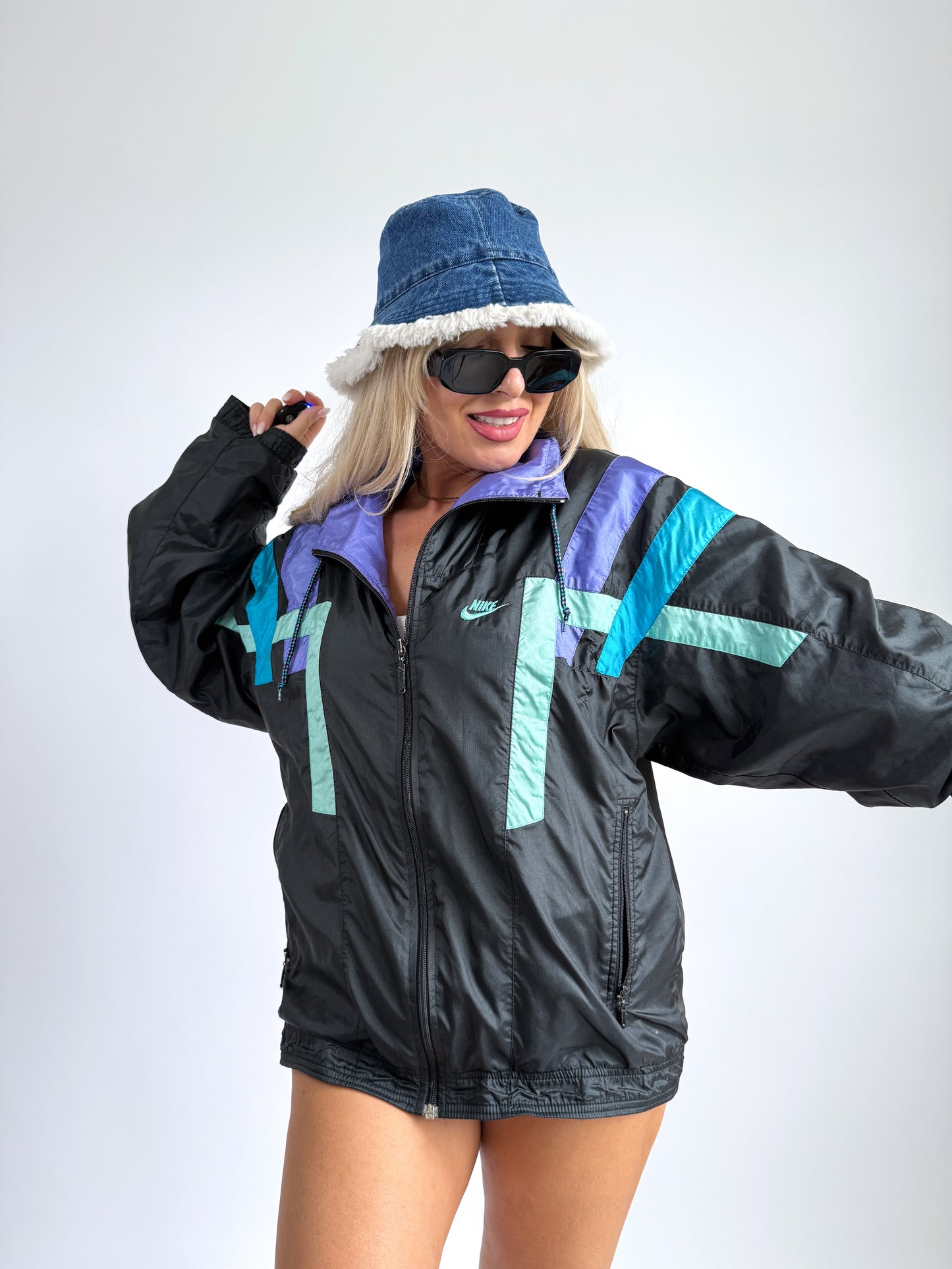 90s Colorblock Nylon Bomber Jacket – Lightweight Zip-Up Windbreaker - S-M-L