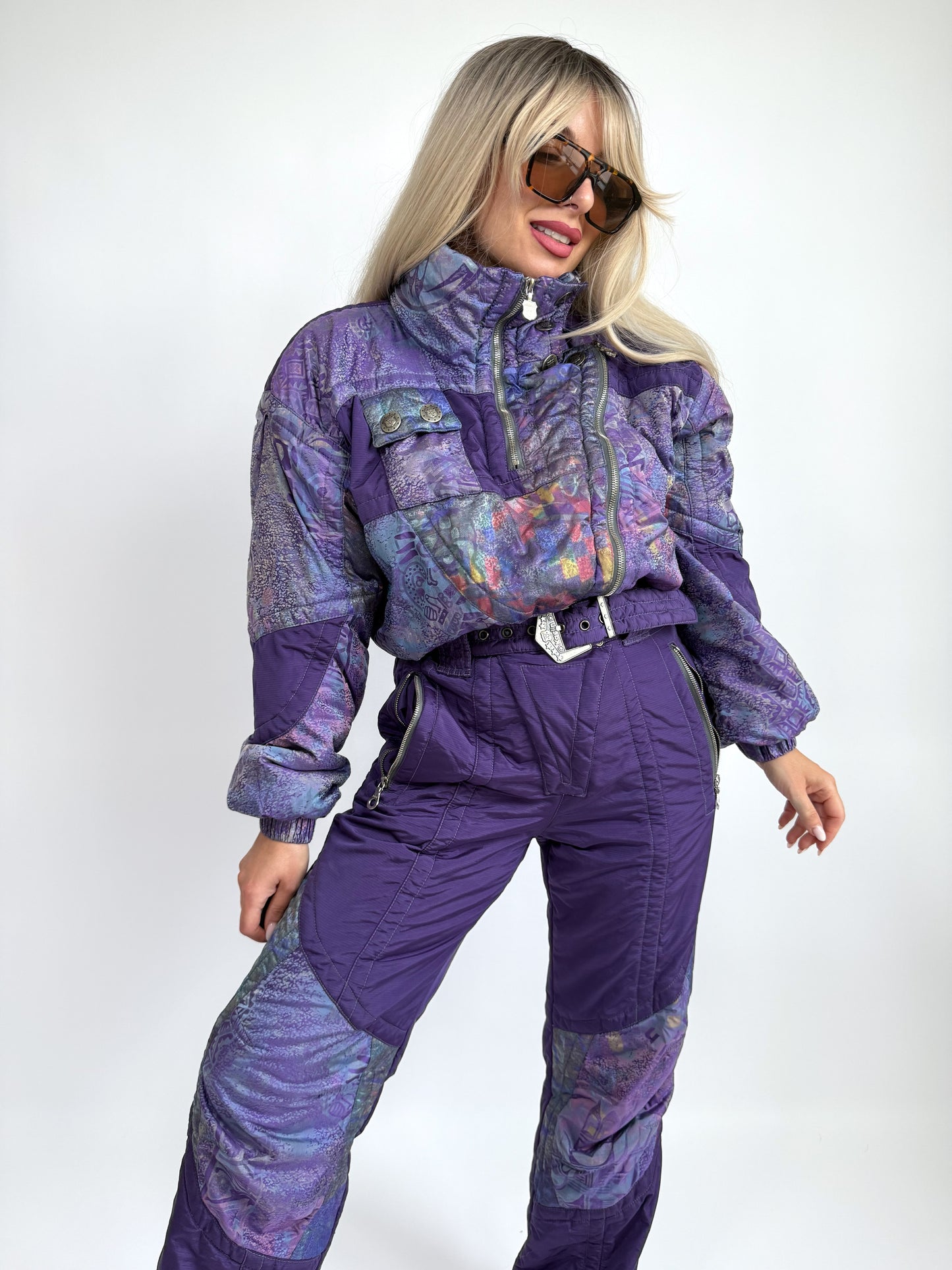 Vinatge 90s Purple Abstract Ski Suit – Belted Snowsuit Skking Snowboarding S-M