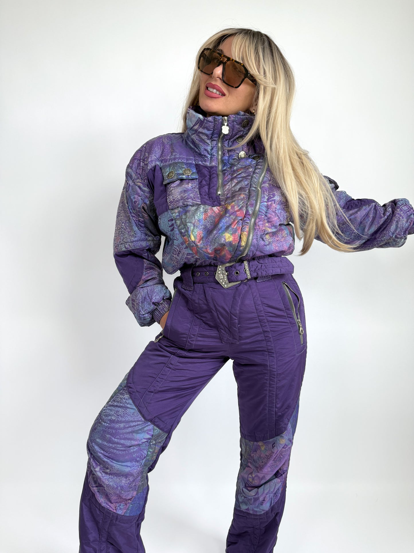 Vinatge 90s Purple Abstract Ski Suit – Belted Snowsuit Skking Snowboarding S-M