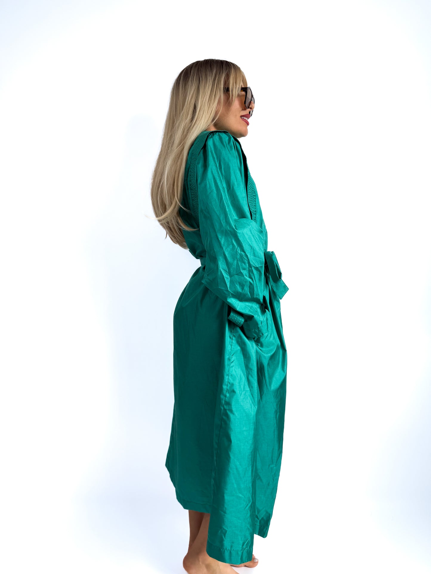 Vintage 90s Shiny Emerald Trench Coat – Oversized Streetwear Rain Jacket with Waist Tie X-XL