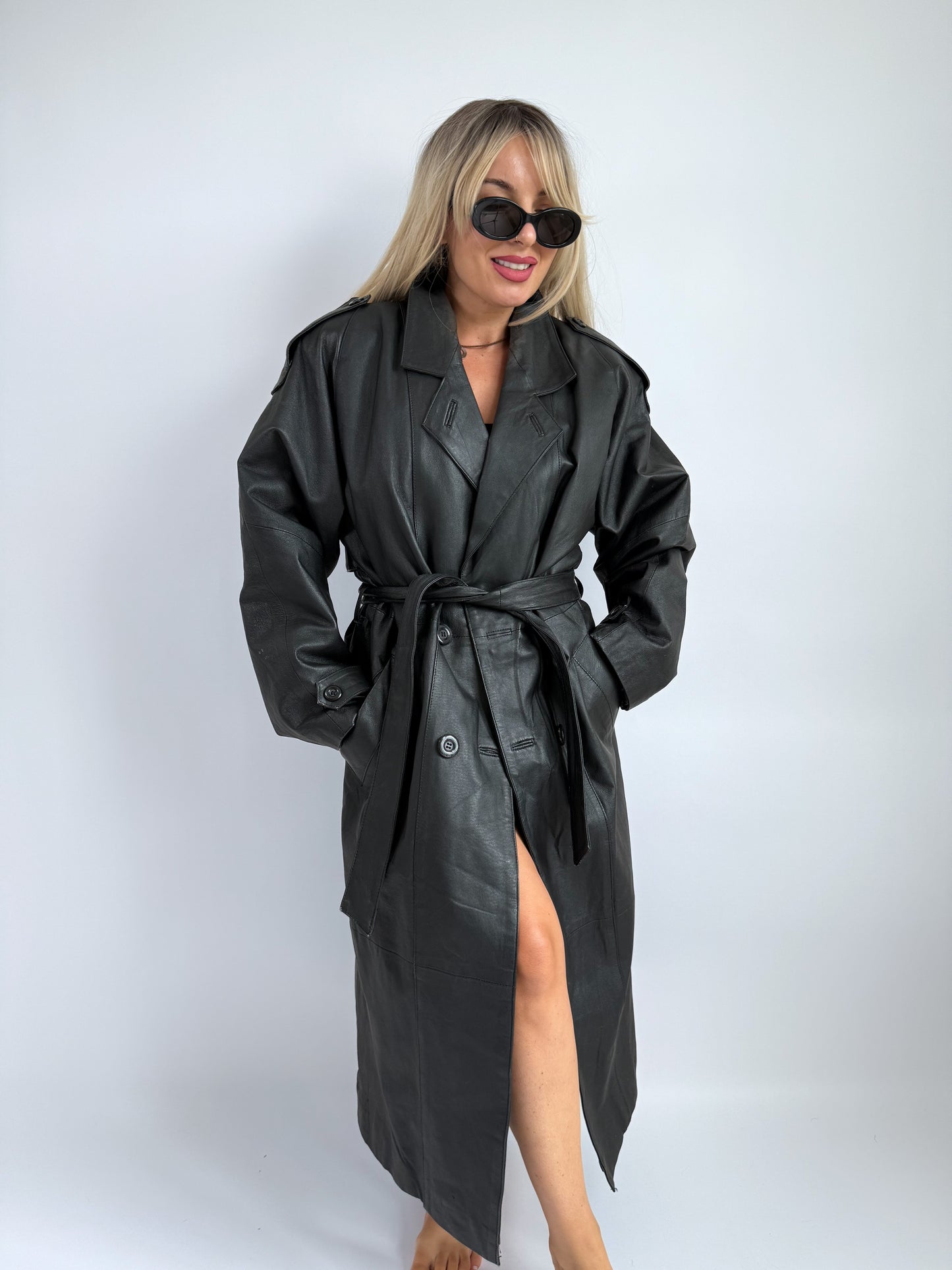 Vintage Black Leather Trench Coat with Faux Fur Lining – Belted Longline Mob Wife Style (L)