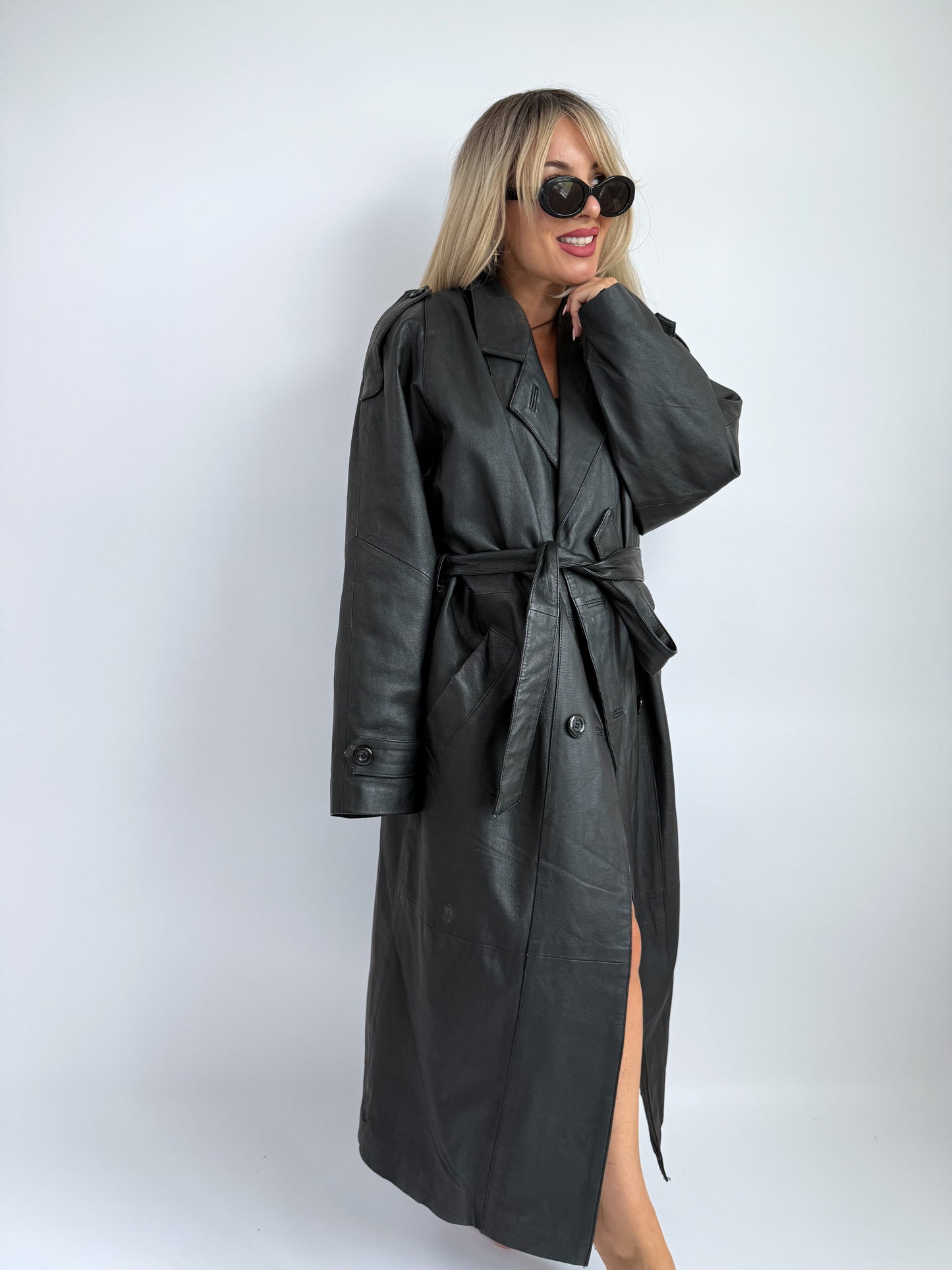 Vintage Black Leather Trench Coat with Faux Fur Lining – Belted Longline Mob Wife Style (L)